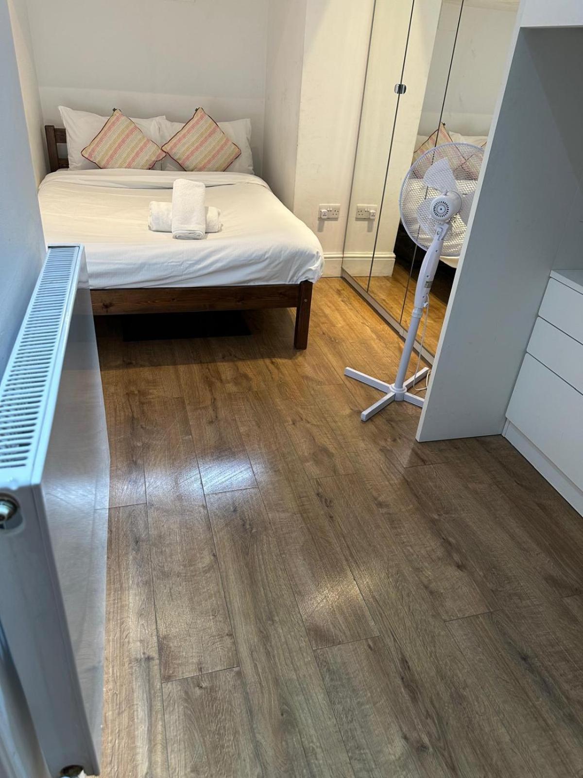 Bed & Breakfast Twenty One Londen