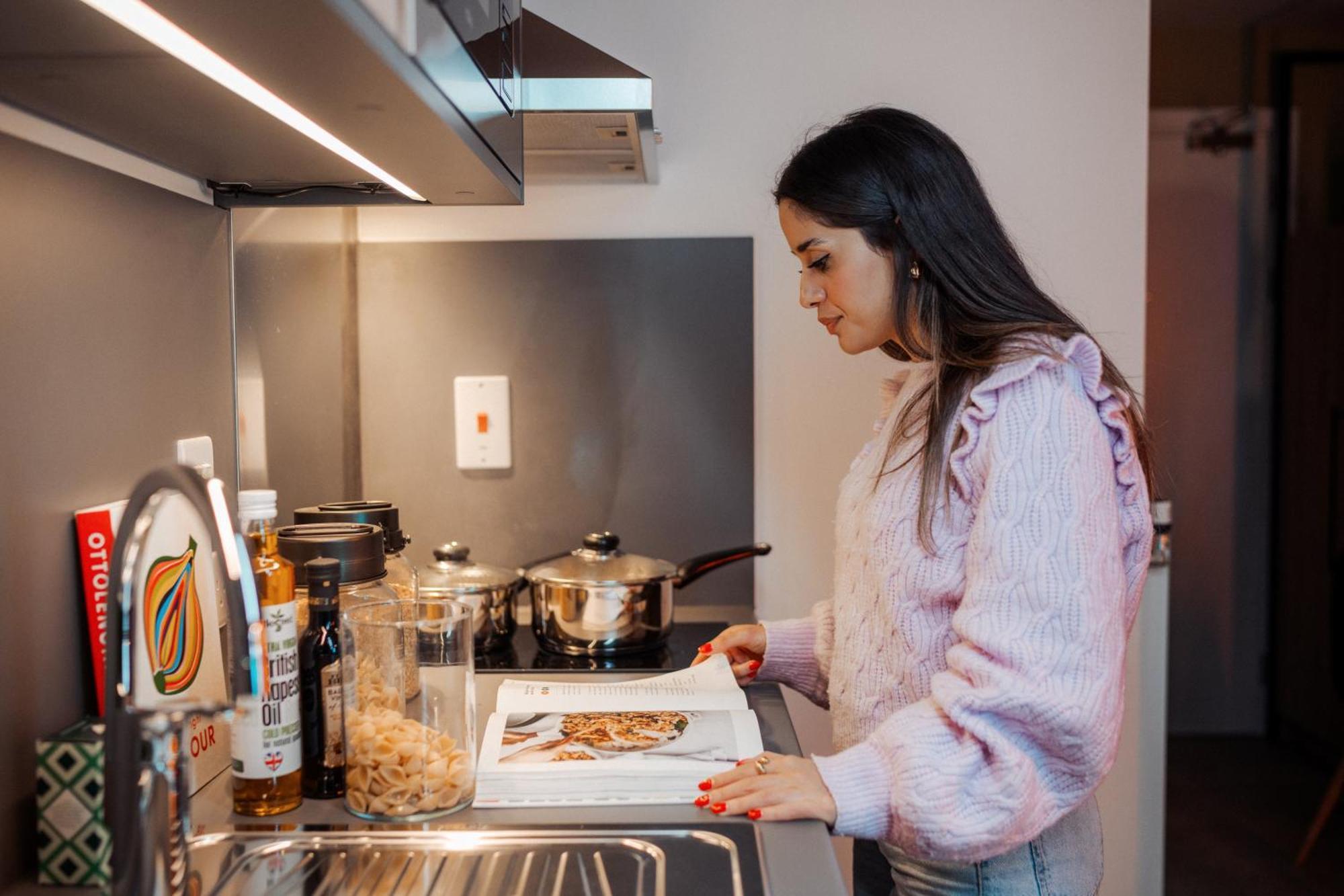 Students Only South Homes Apartment London
