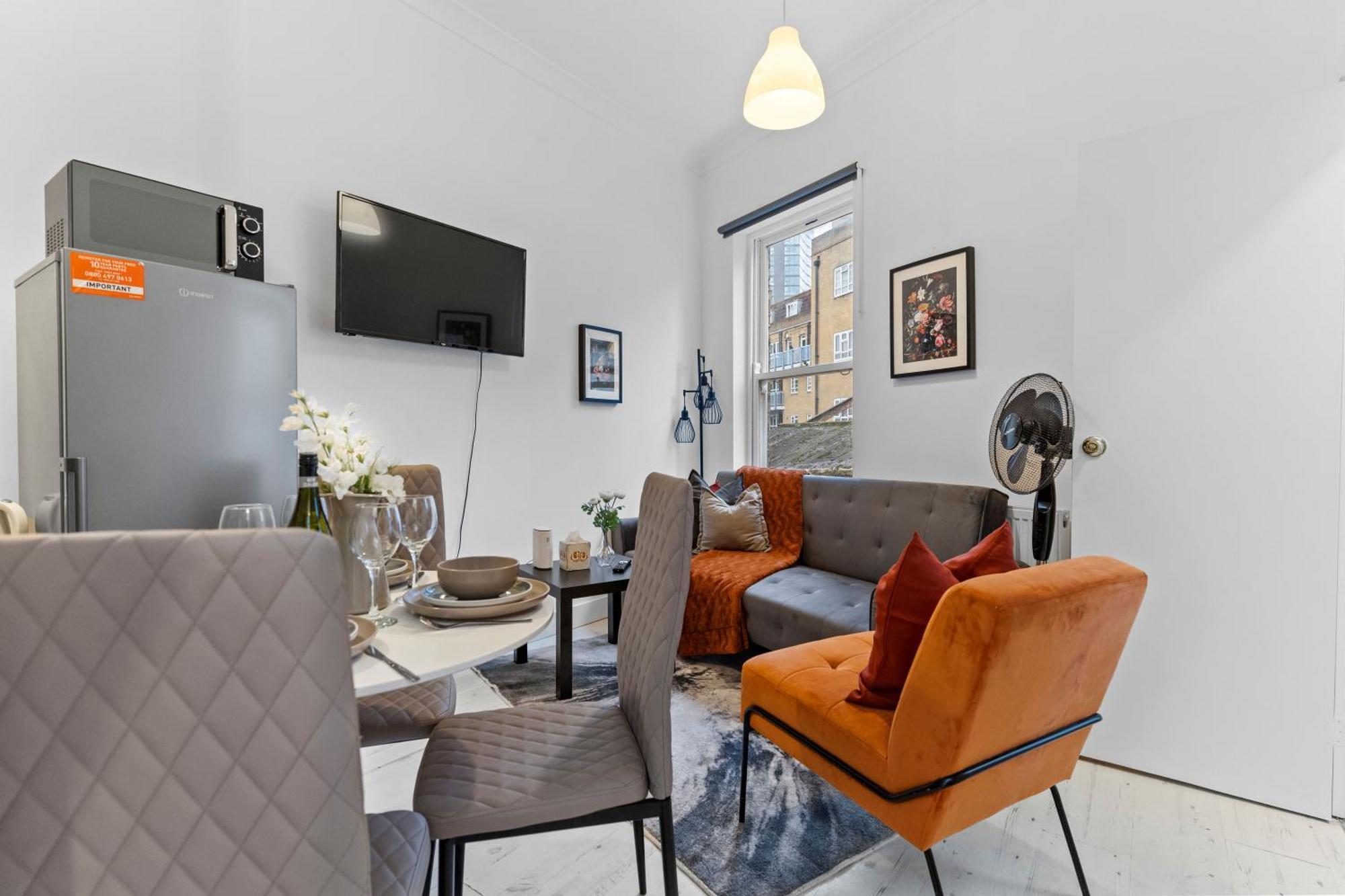 Livestay Affordable One Bedroom & Studio In India Docks E14 * Londen
