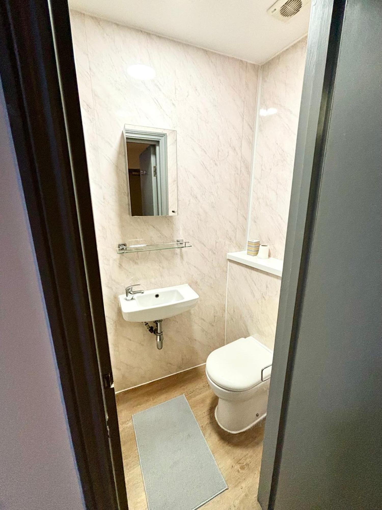 Apartamento Cozy Ensuite In The Heart Of