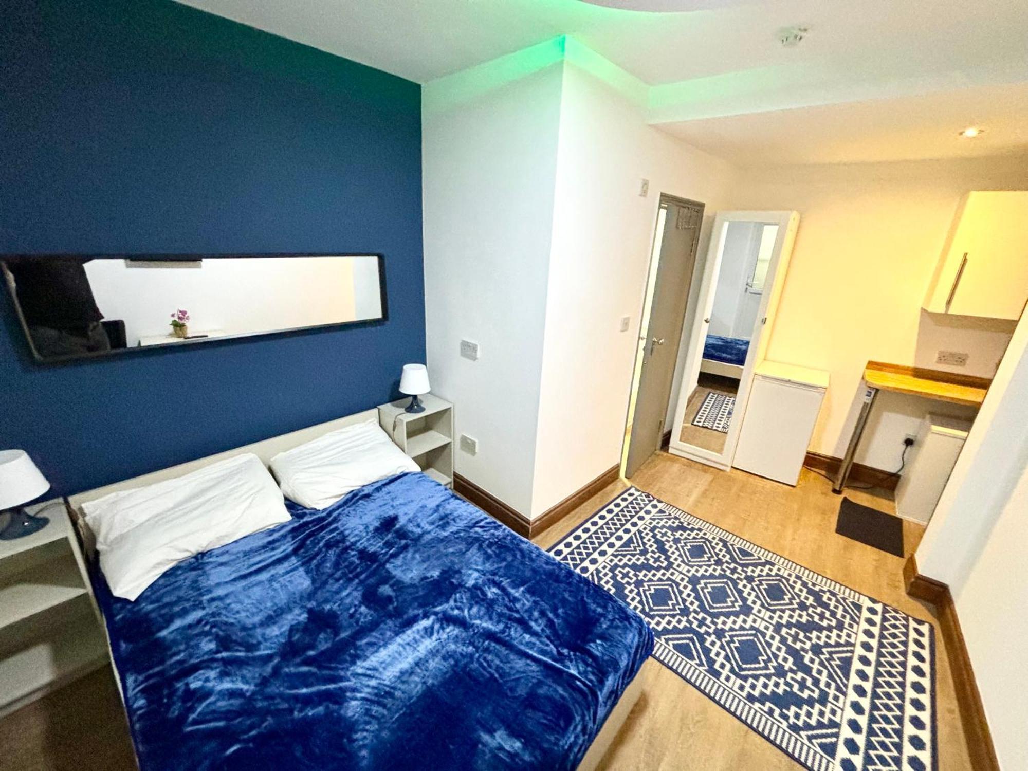 Apartamento Cozy Ensuite In The Heart Of Londres