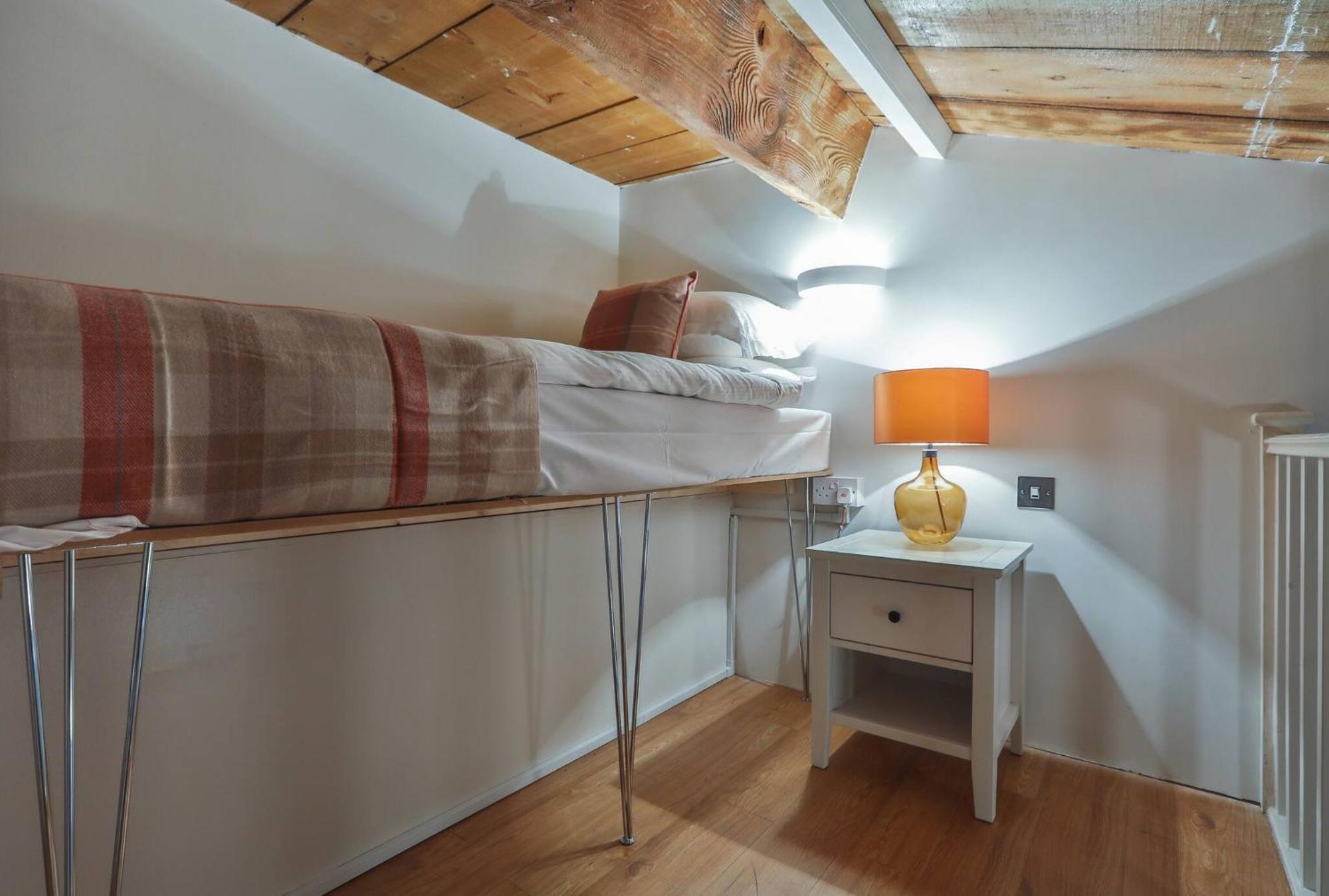 Apartment Wild Roses Serviced - Excel Warehouse 1 London