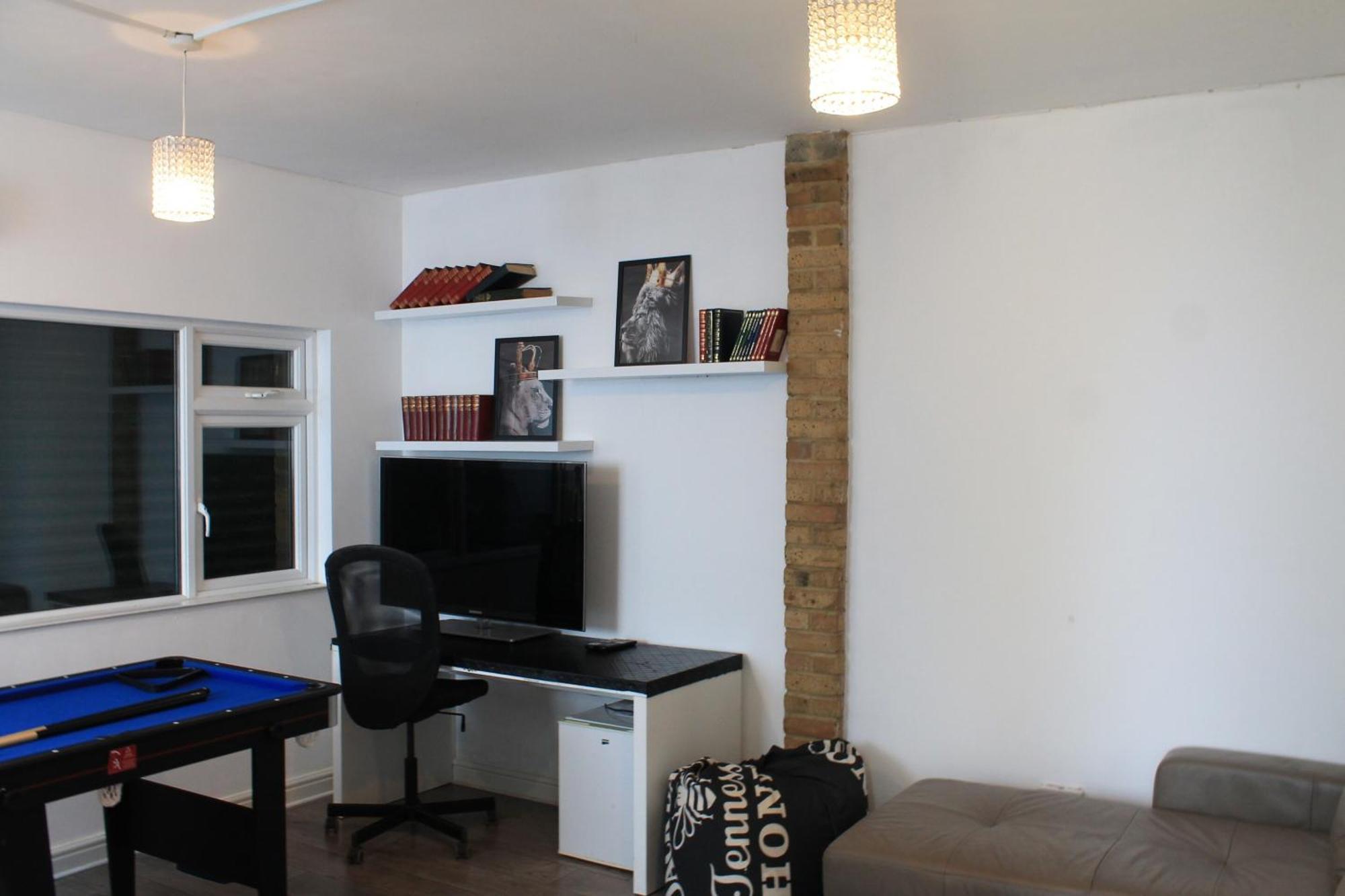 Holiday home Reach Retreat Spacious 4bed House Startford Maryland Great Transport Links London