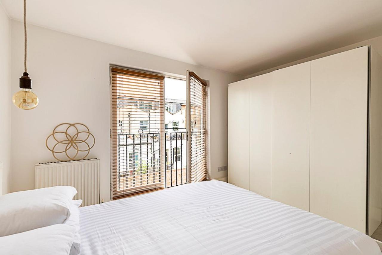 Appartement Tranquil 2 Bedroom In East Londen