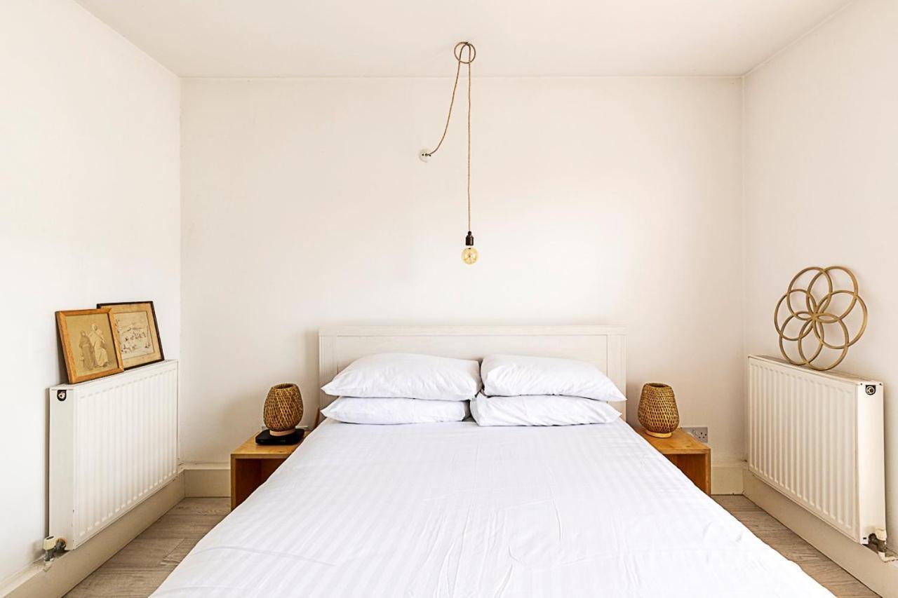 Tranquil 2 Bedroom In East * Londen