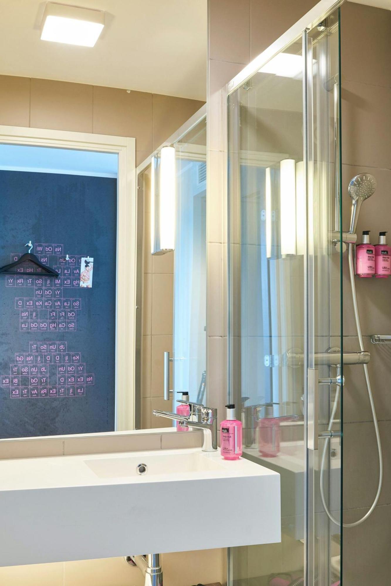 Moxy Stratford Hotel London