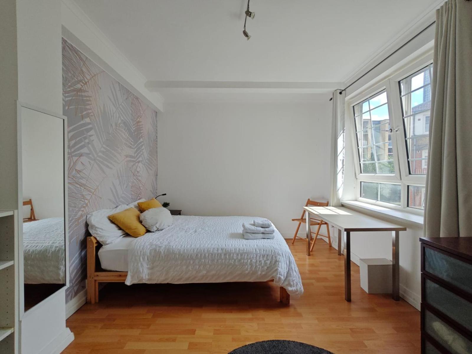 Stunning Large Double Bed Homestay *