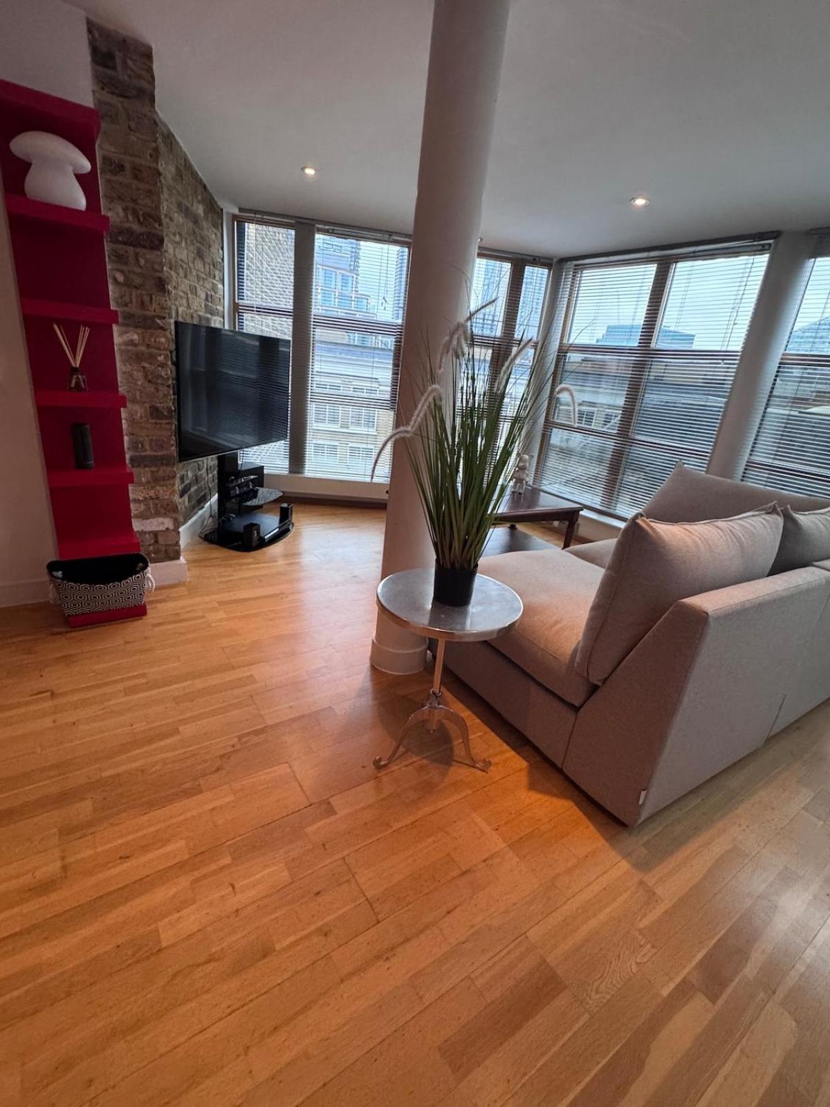 Appartement Super Cute Shoreditch Loft Londen