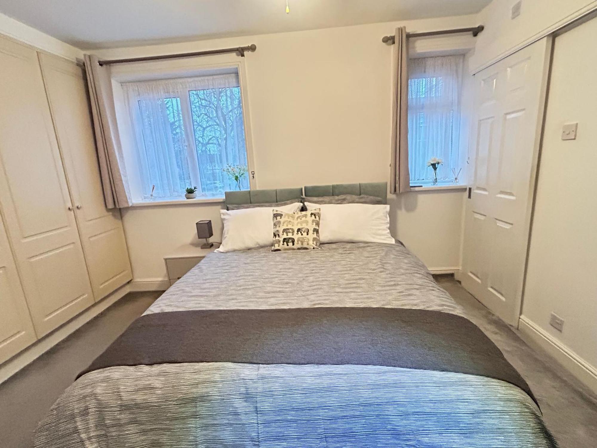 Apartamento Cozy 3 Bed Near Greenwich Fast Wifi & Free Parking *