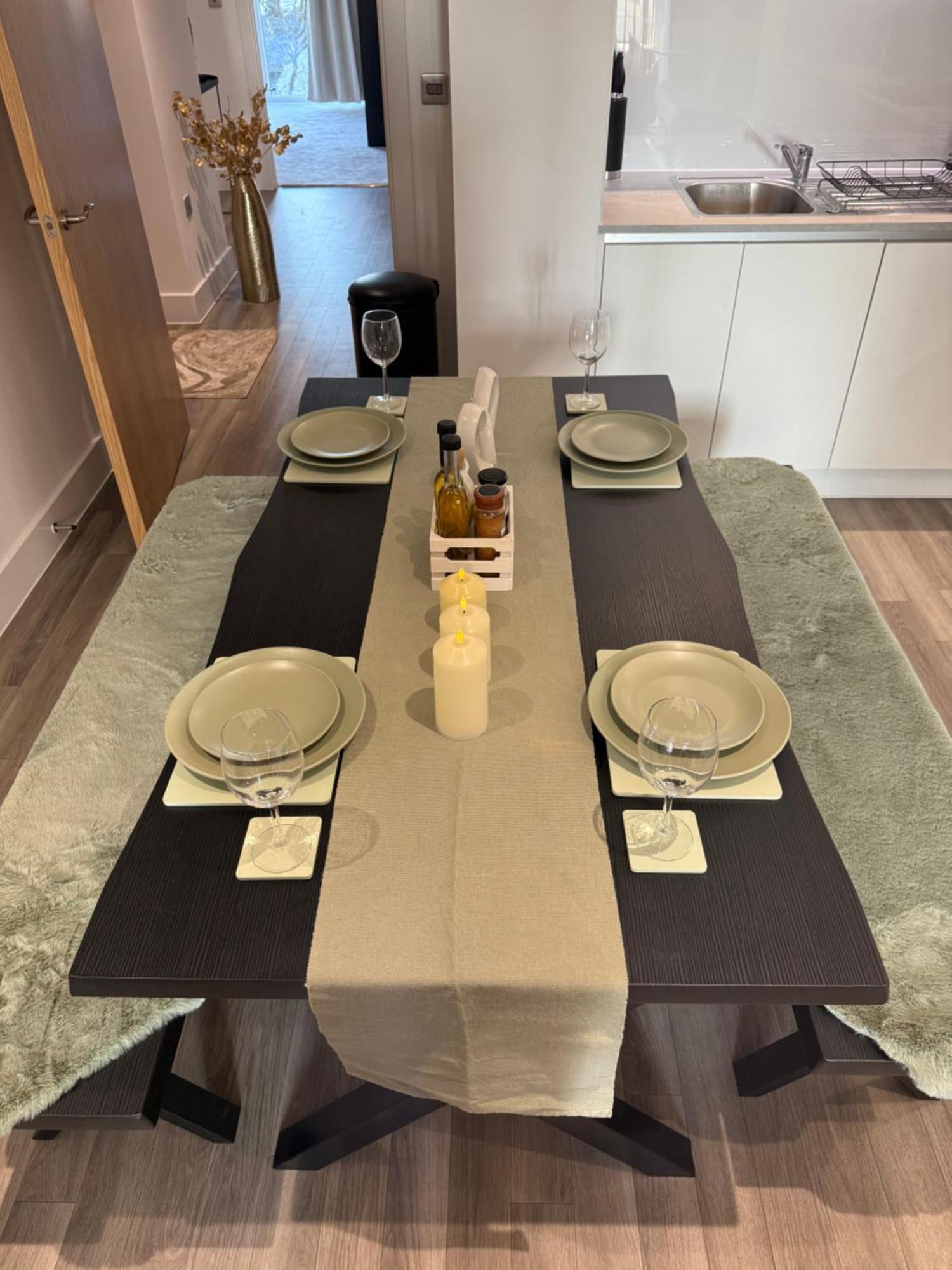 Stunning 2 Bed In Royal Wharf Next To Excel & Airport Apartment