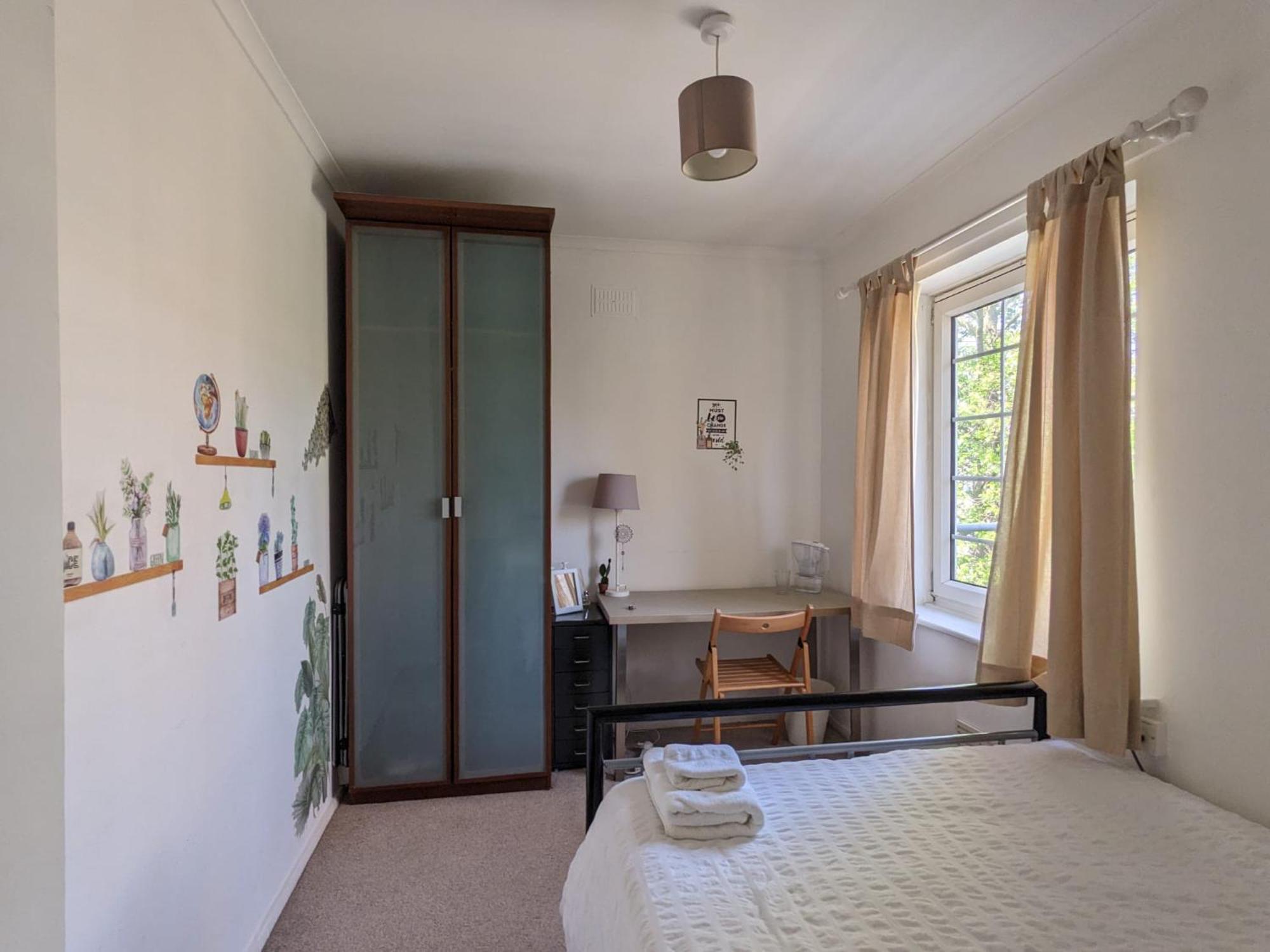 Stunning Large Double Bed Homestay *