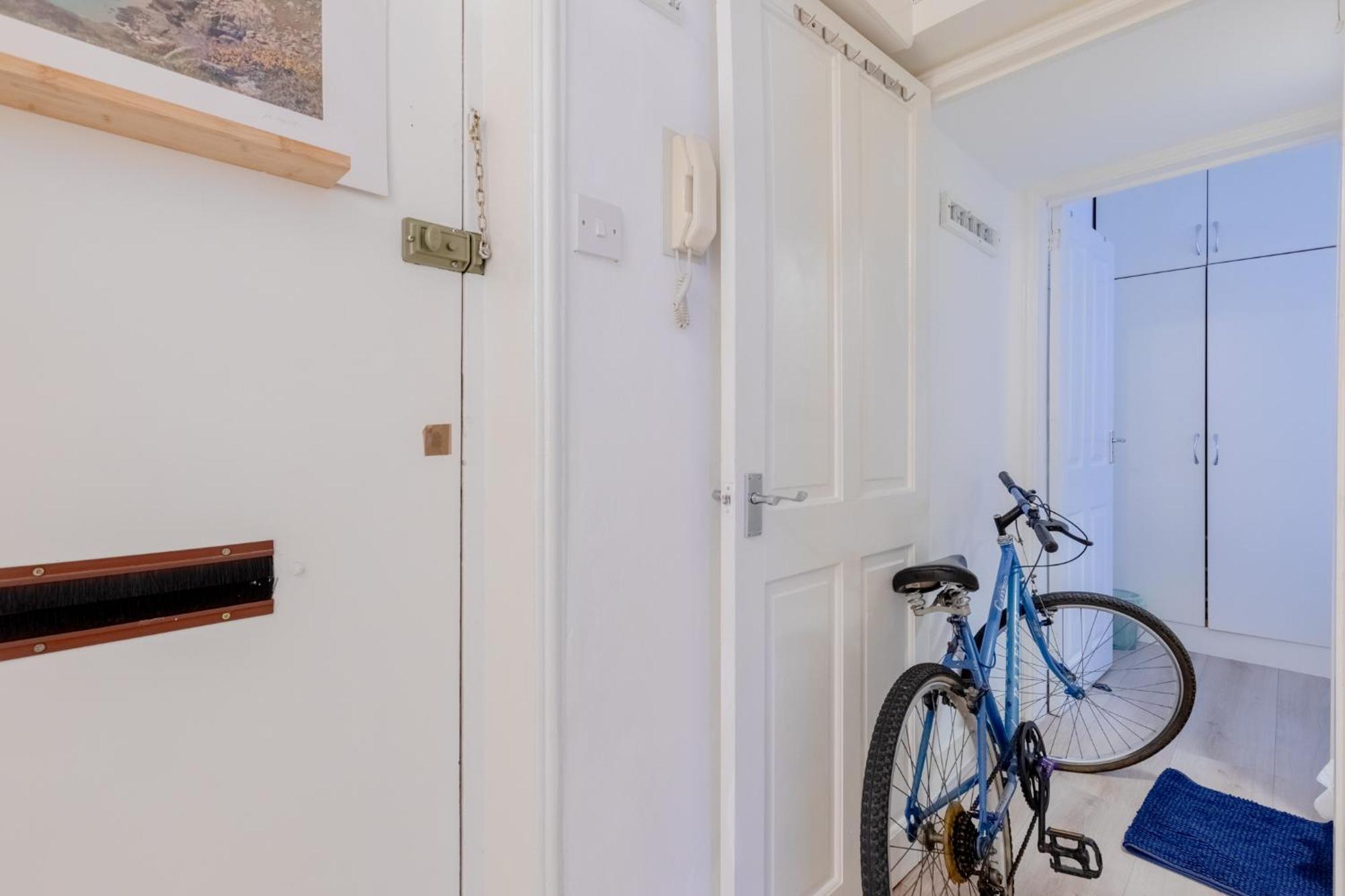 1bd Flat 6 Minutes To Old Street Station Apartment London