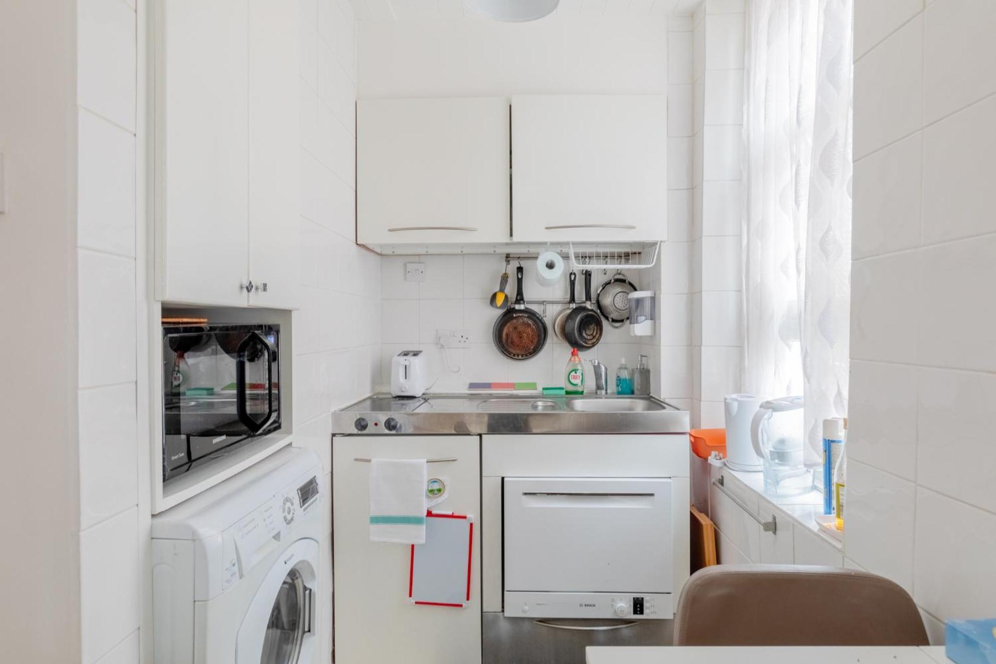 1bd Flat 6 Minutes To Old Street Station * London
