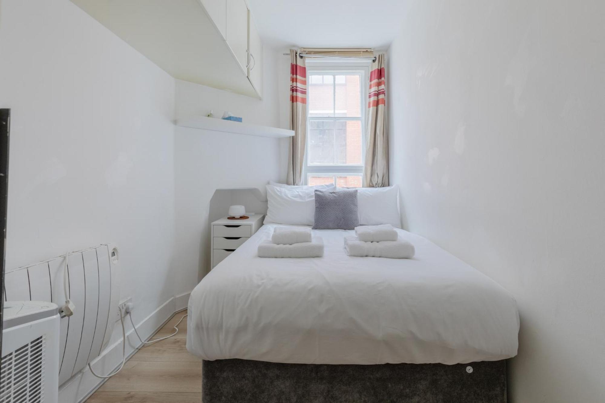 1bd Flat 6 Minutes To Old Street Station * London