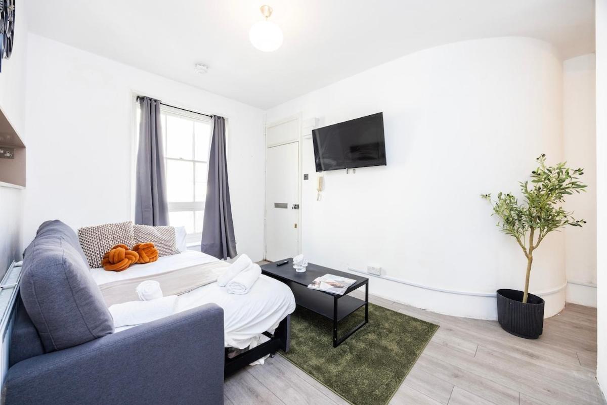 Apartment Classy 2 Bedroom Near Old Street Station