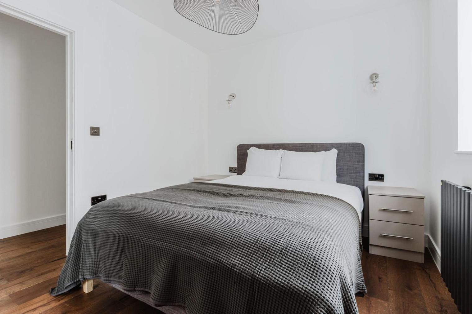 Blueground Whitechapel Balcony Nr Shops Bars Lon-569 * London