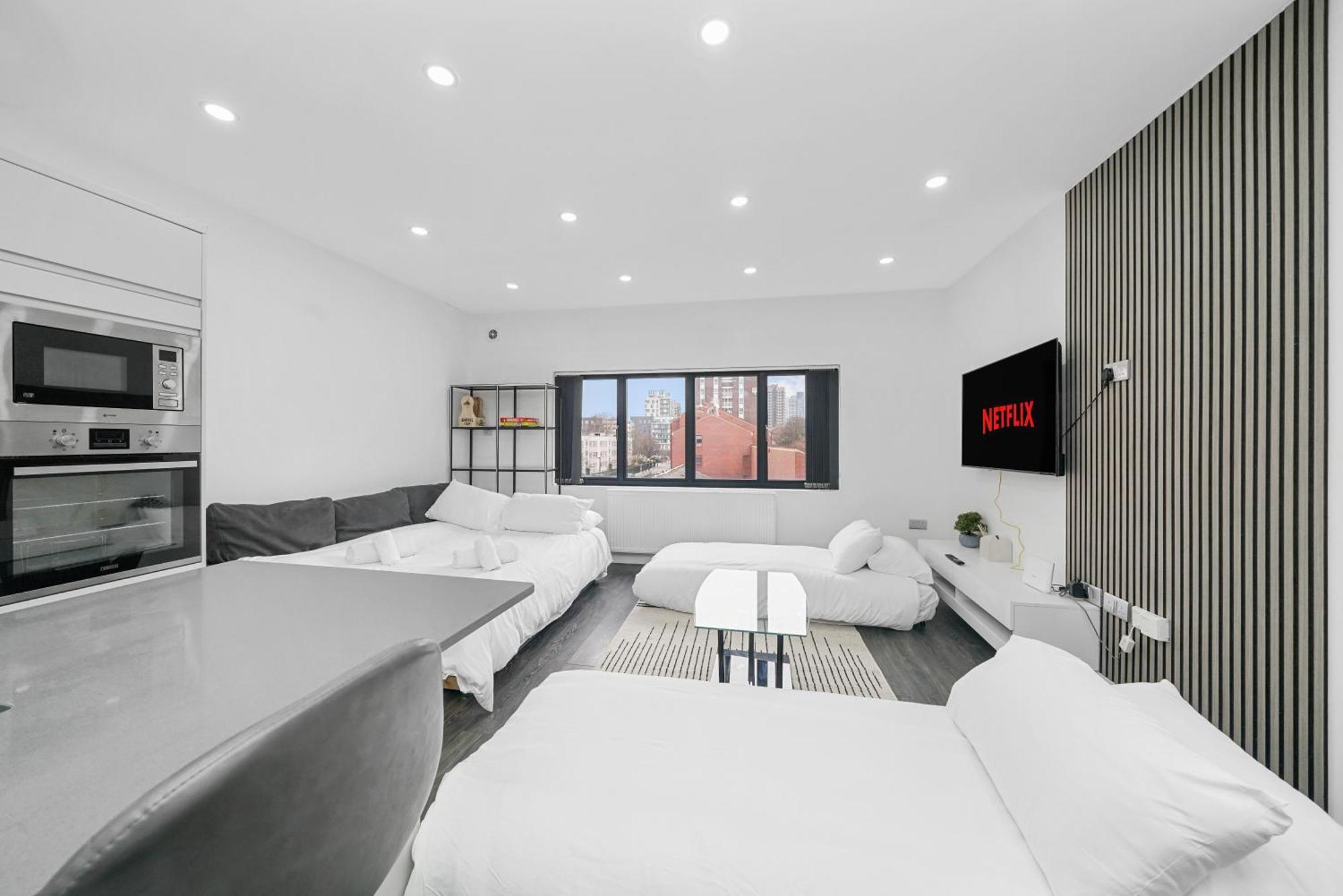 Skyline Tower Bridge Apartment *