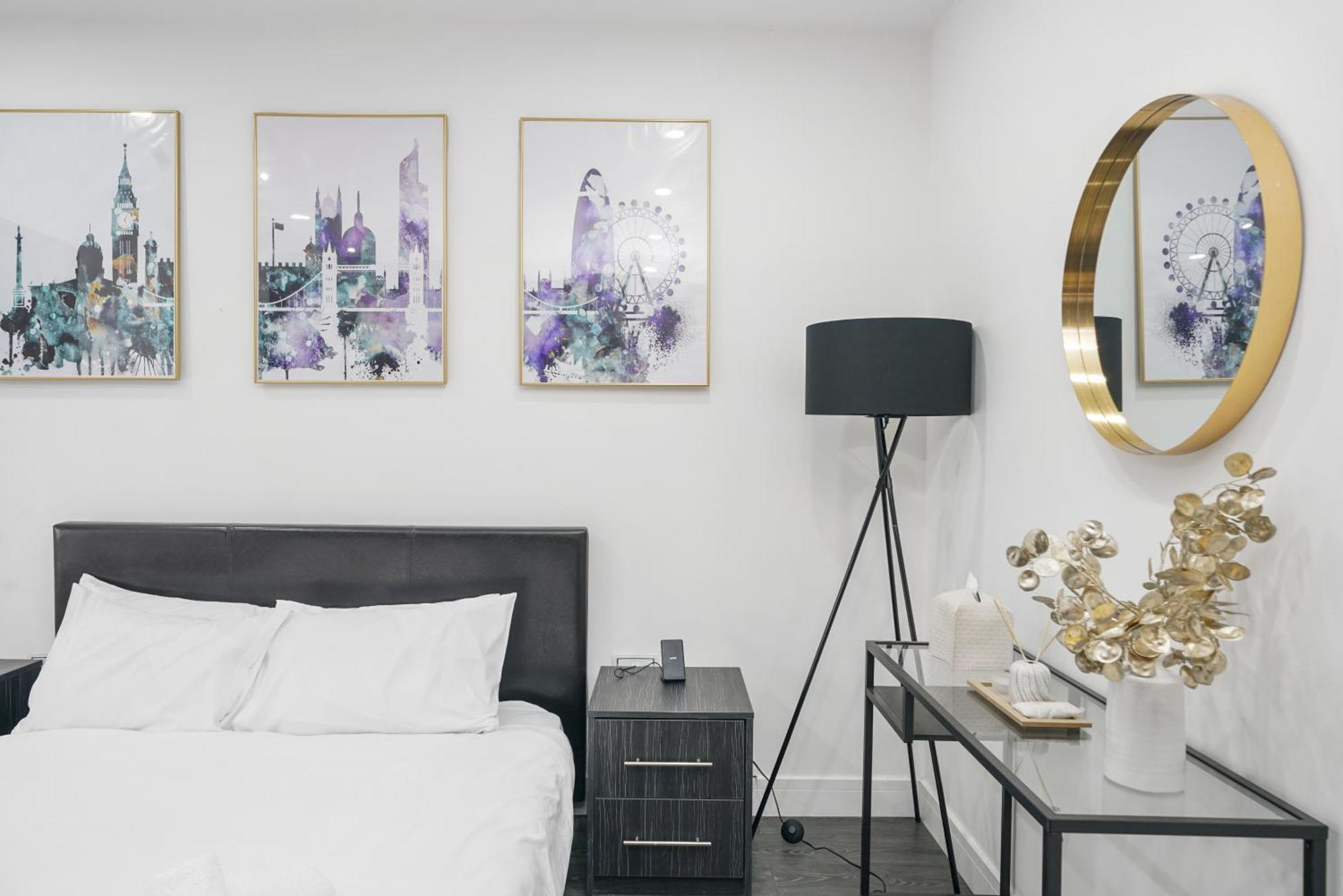 Skyline Tower Bridge Apartment *