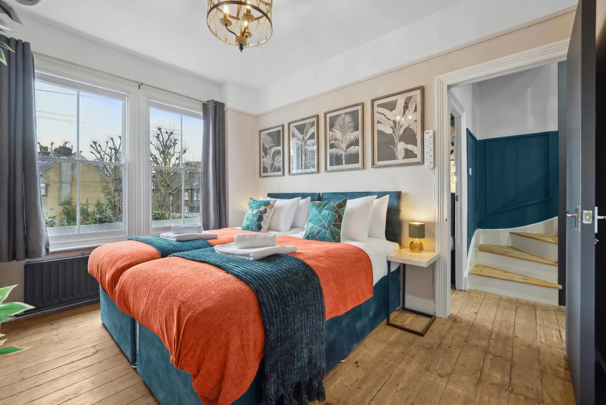 Stylish Edwardian Escape In Southwark 3 Bedroom Maisonette By Gold Appartement *