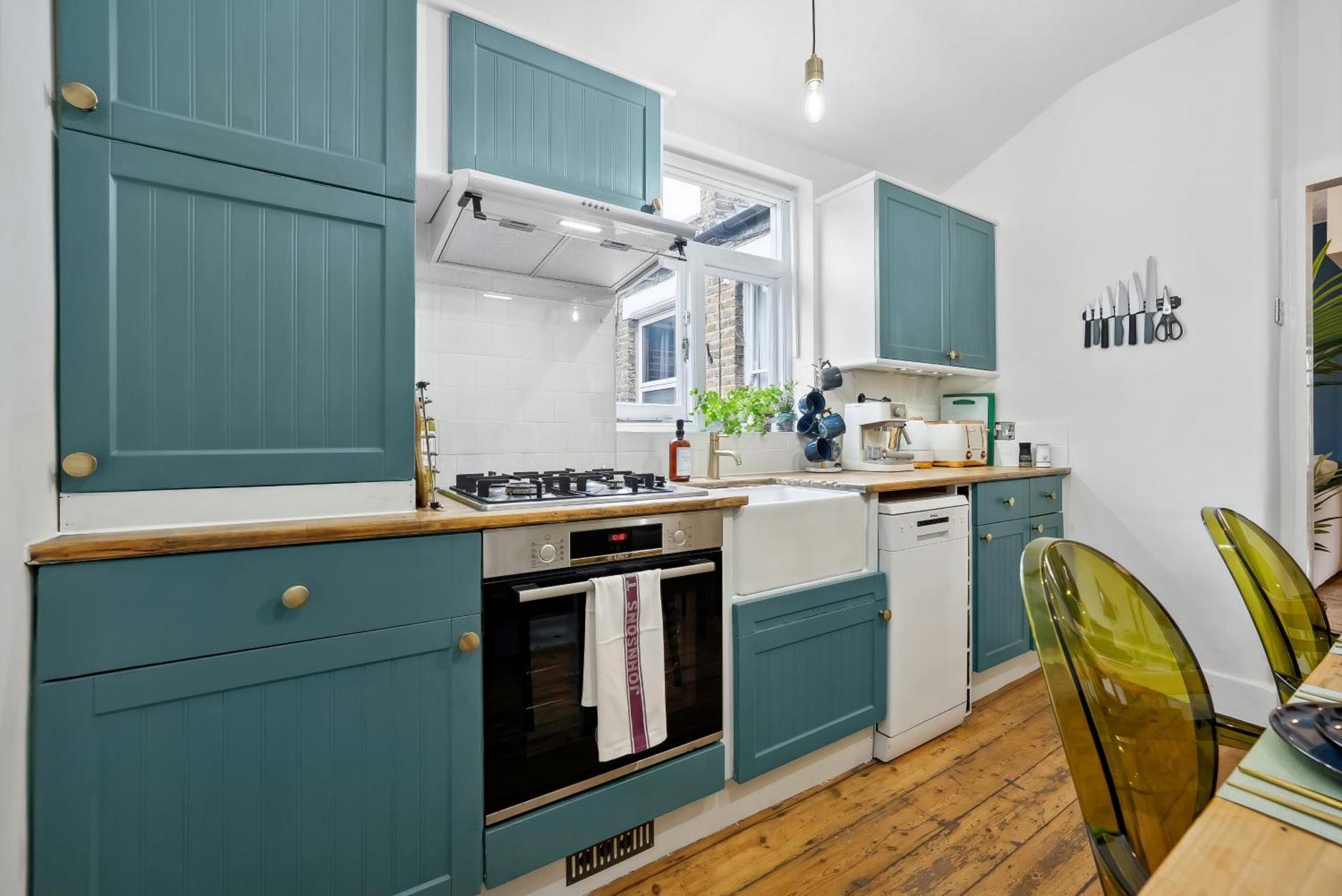 Stylish Edwardian Escape In Southwark 3 Bedroom Maisonette By Gold * Londen