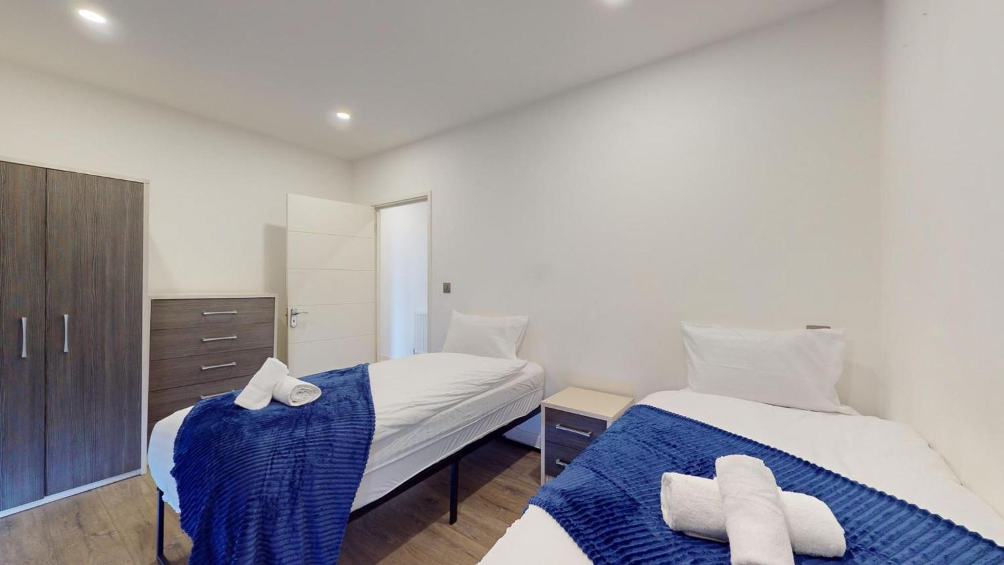 Apartment Spacious 8-person House Near Excel Free Parking *