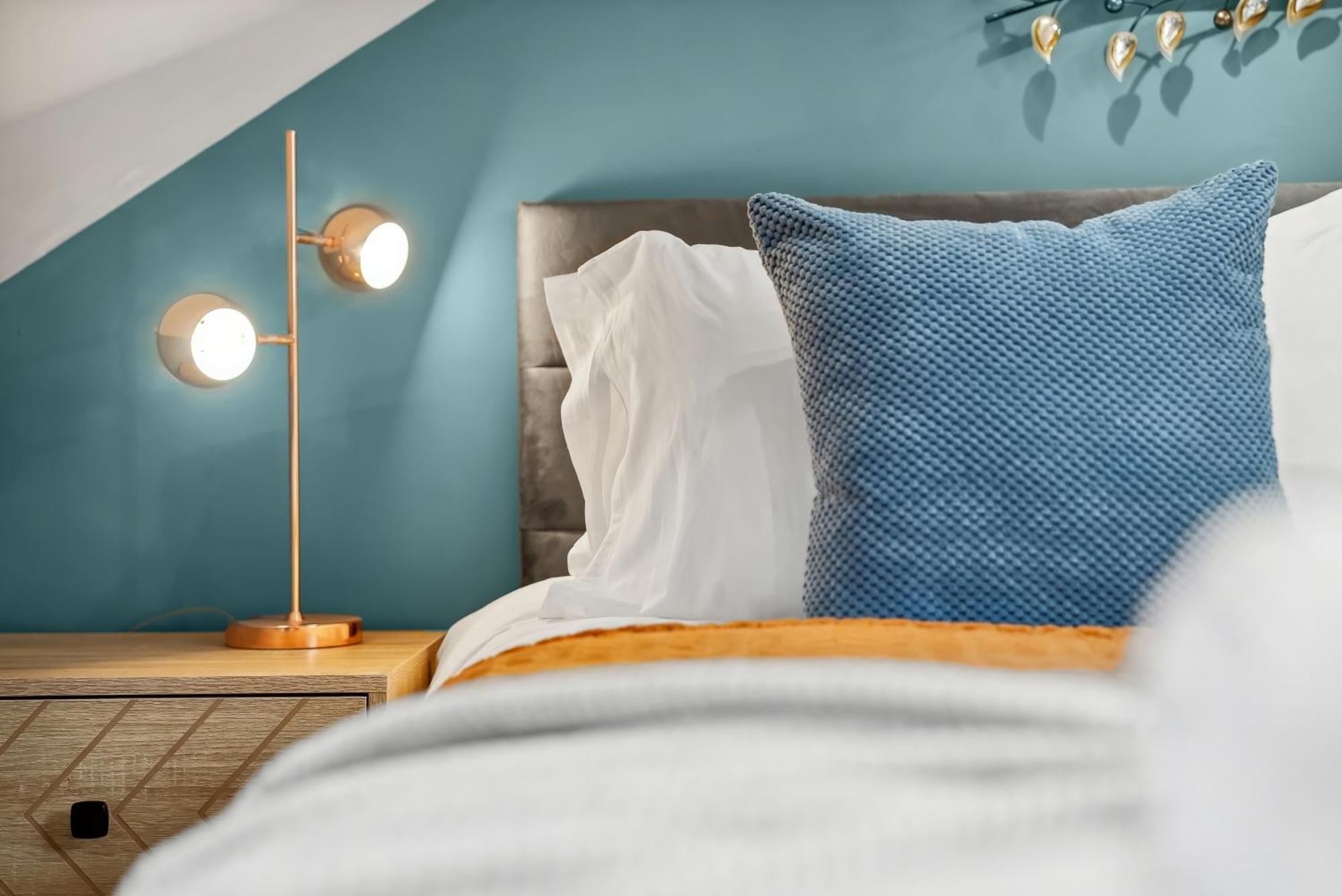Stylish Edwardian Escape In Southwark 3 Bedroom Maisonette By Gold Londen