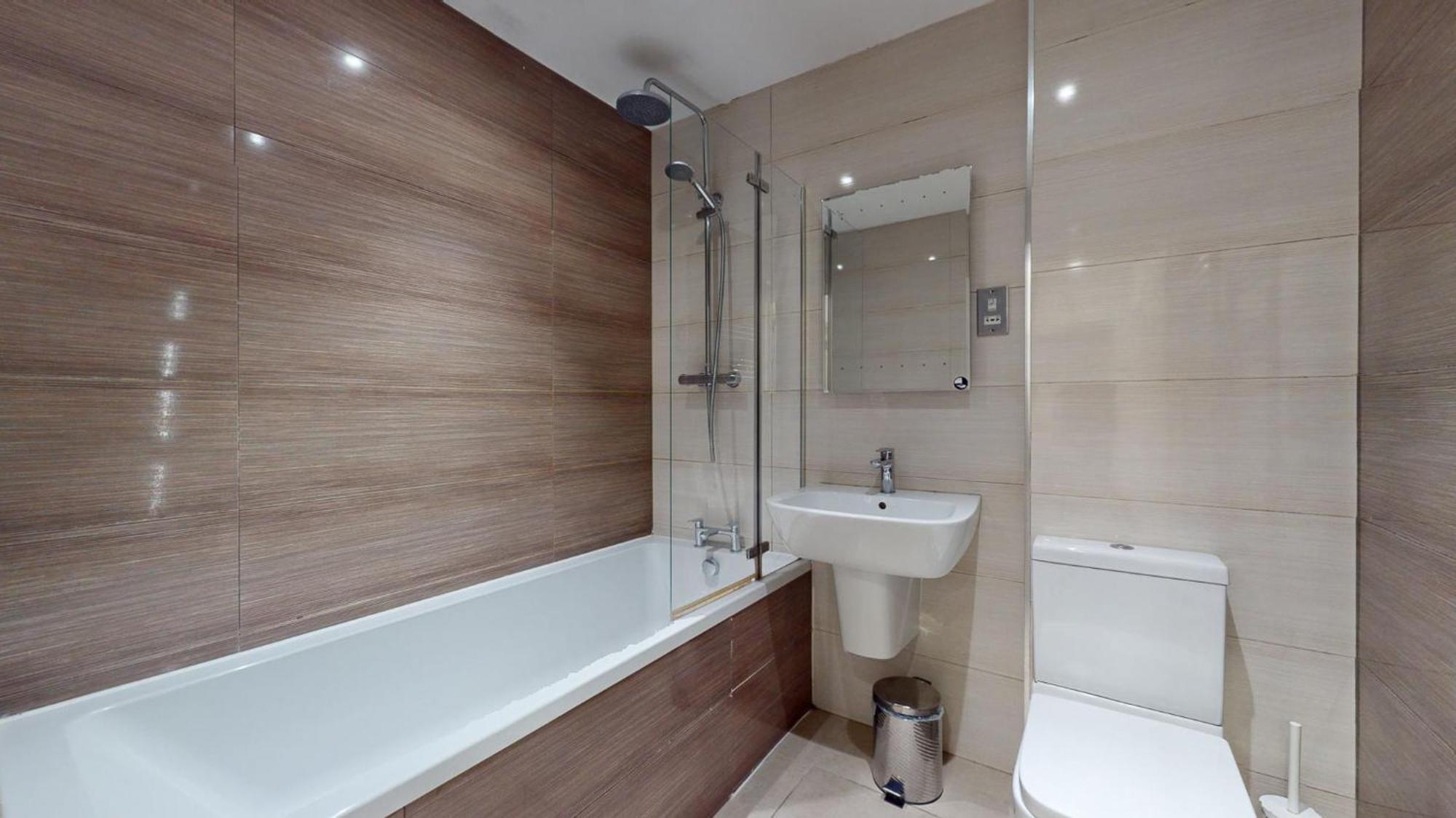 Apartment Spacious 8-person House Near Excel Free Parking *