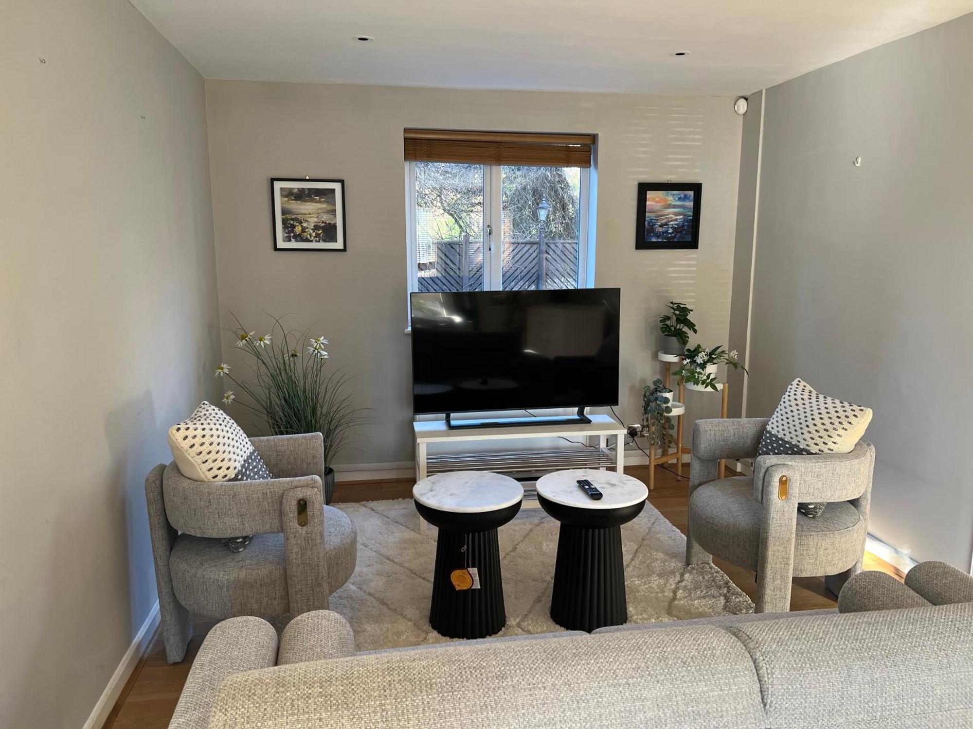 Homestay Comfortable In A Luxurious With Parking In Blackheath