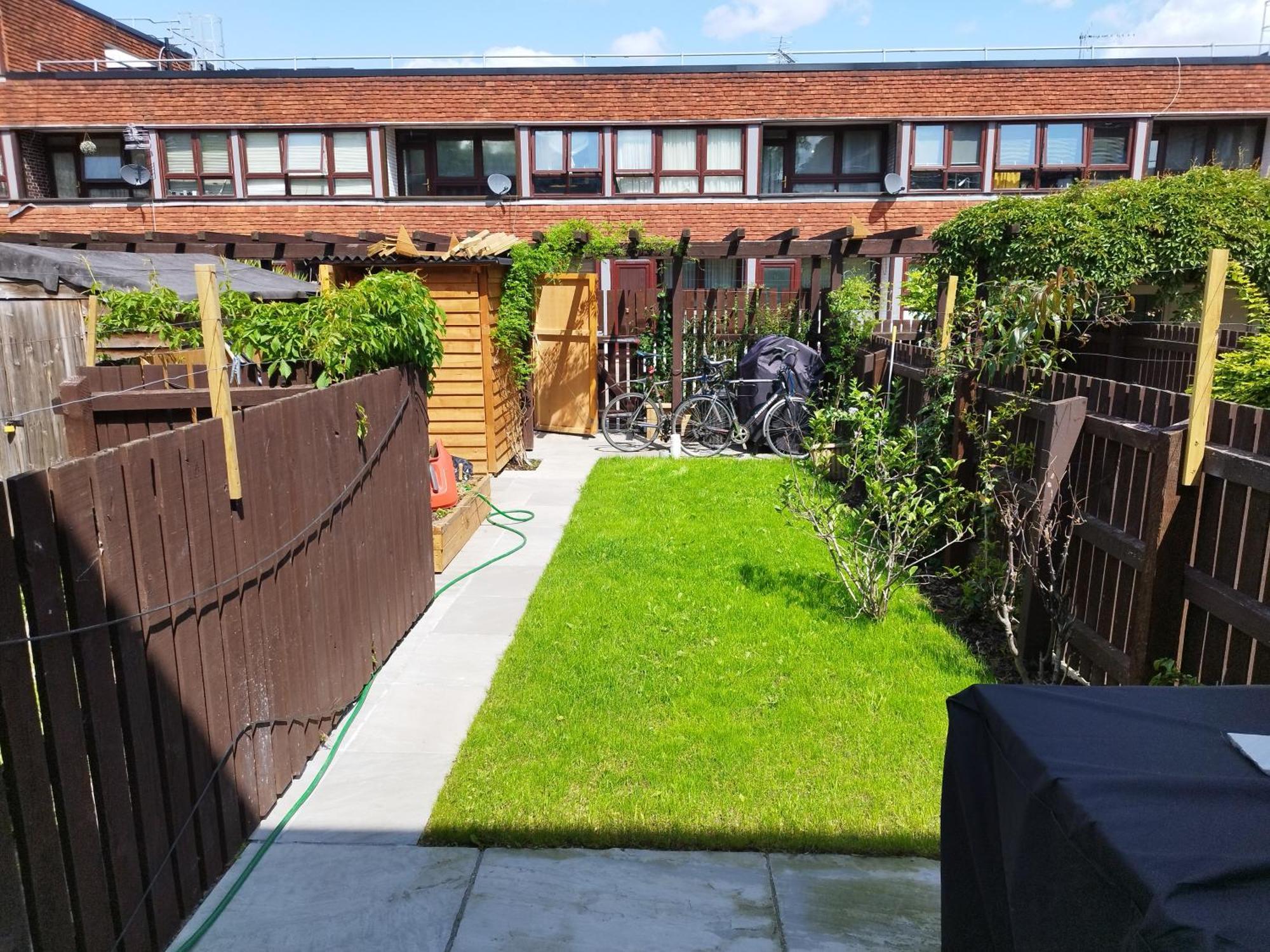 Spacious In Peckham Homestay London