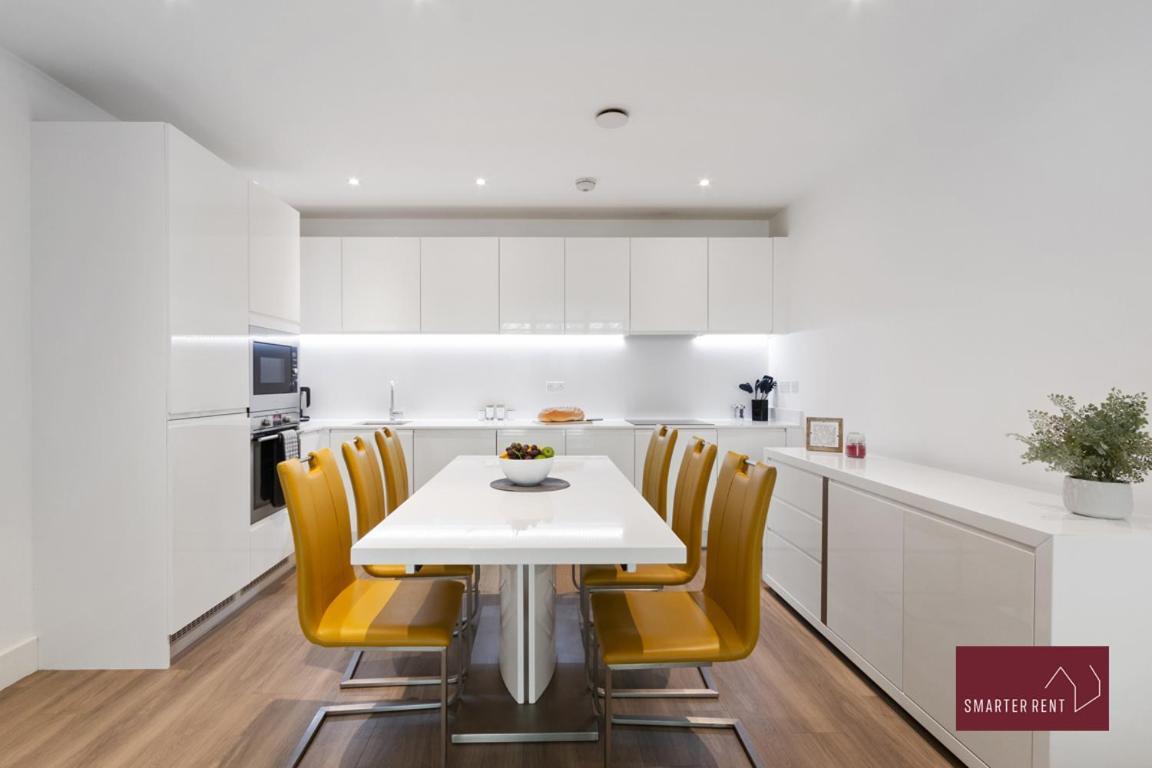 Two Bed Flat - Isleworth London
