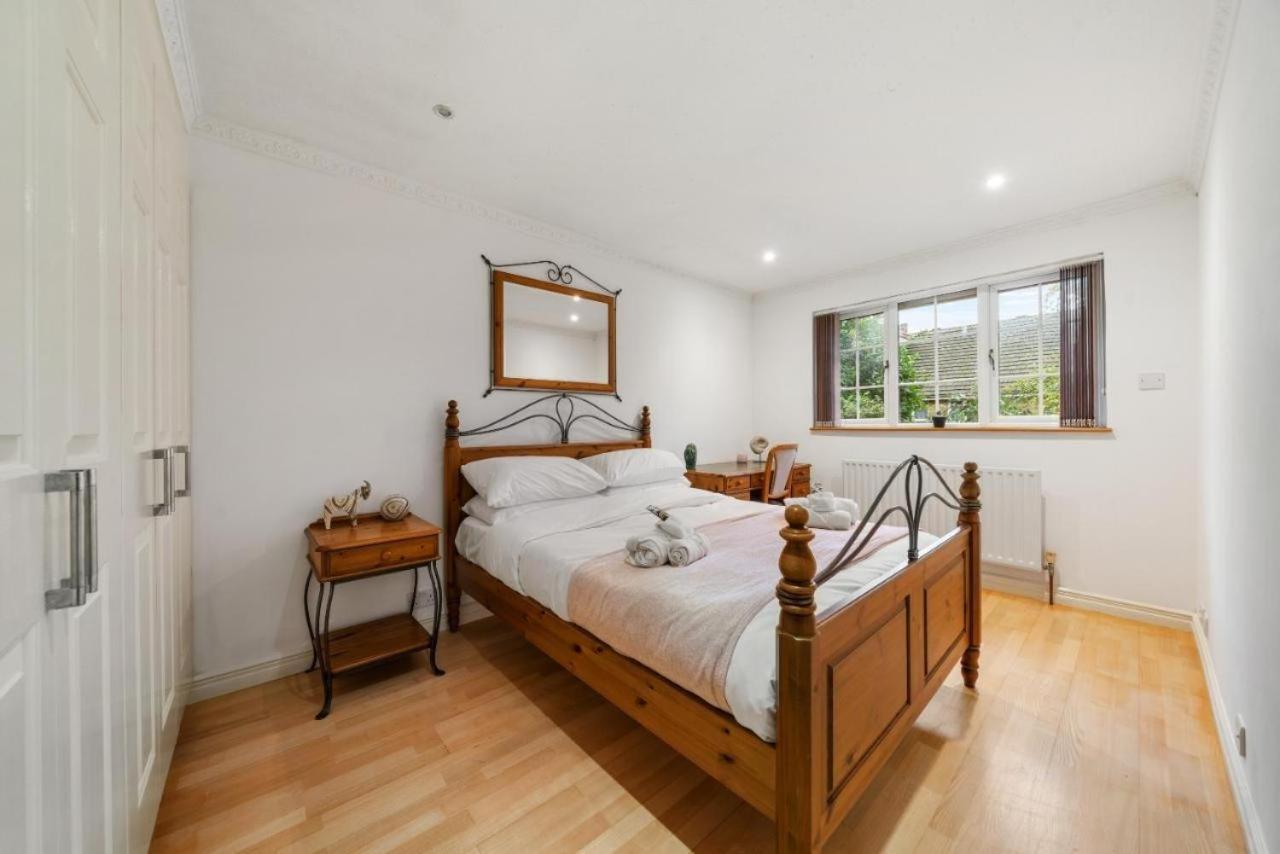 Three Bedroom House Near London Bridge Сasa de vacaciones