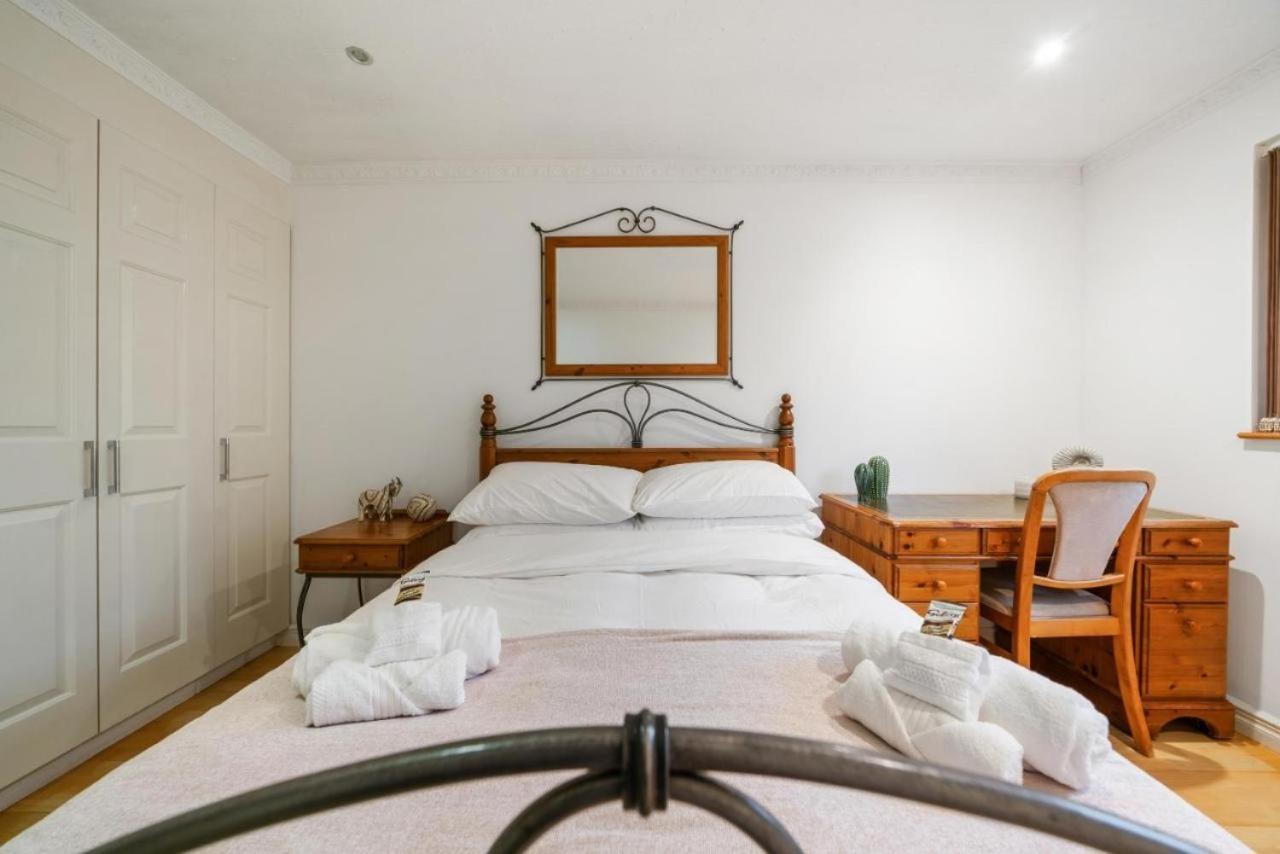 Сasa de vacaciones Three Bedroom House Near London Bridge Londres