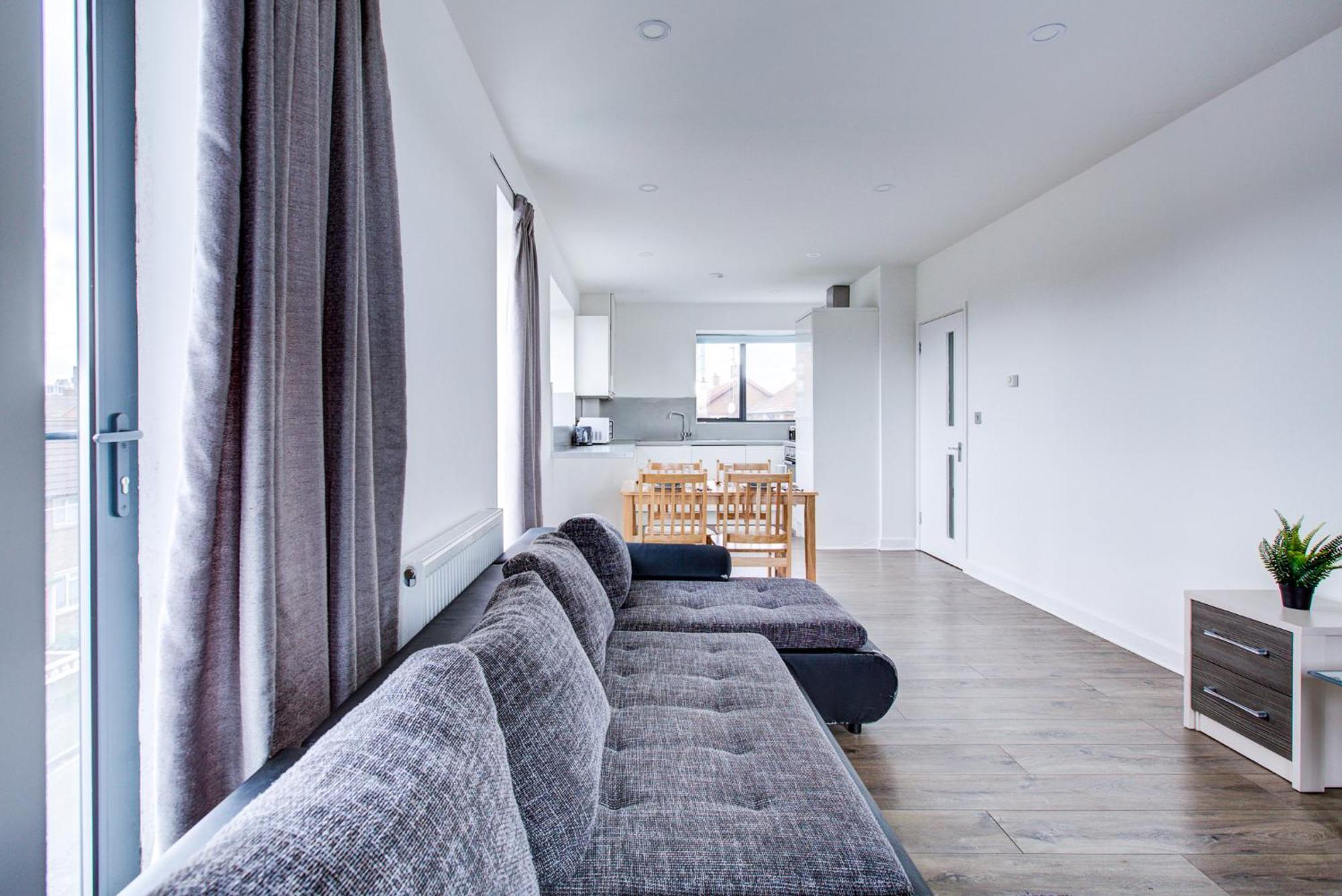 Apartment Canning Town 4-person Flat With Free Parking London