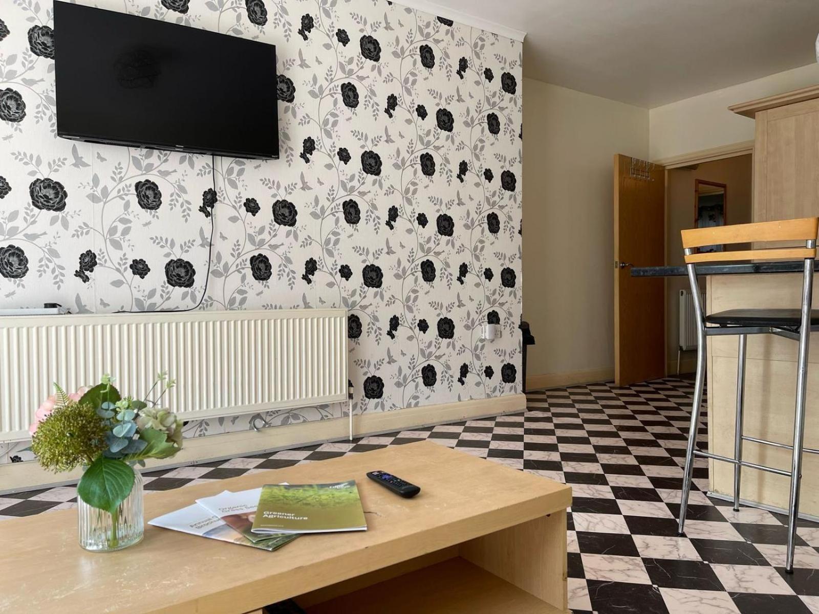 Eastenders Guest Homestay *