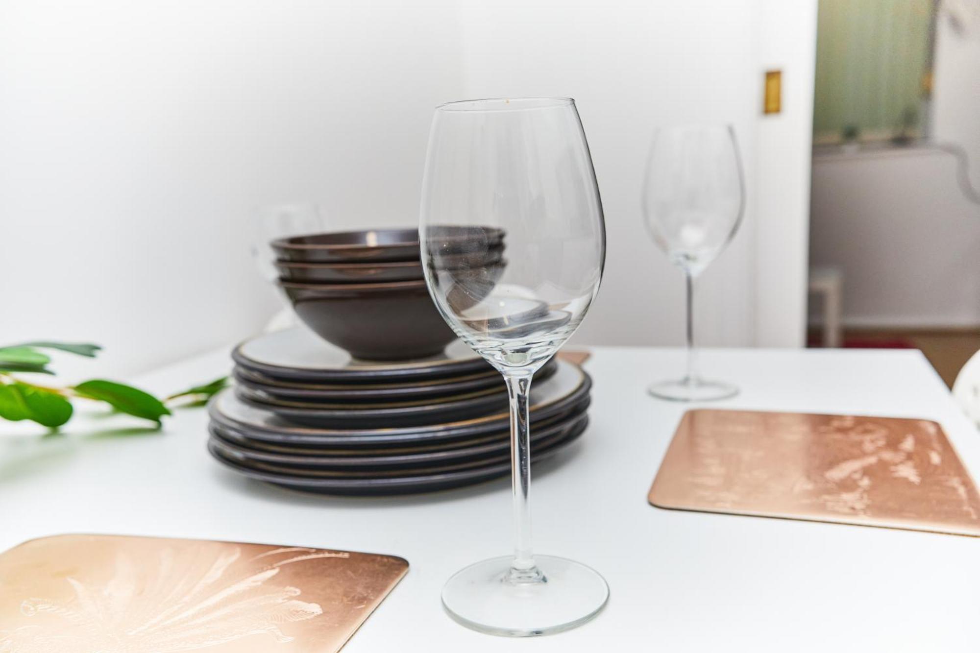 Emerald A Star Proximity Apartment London