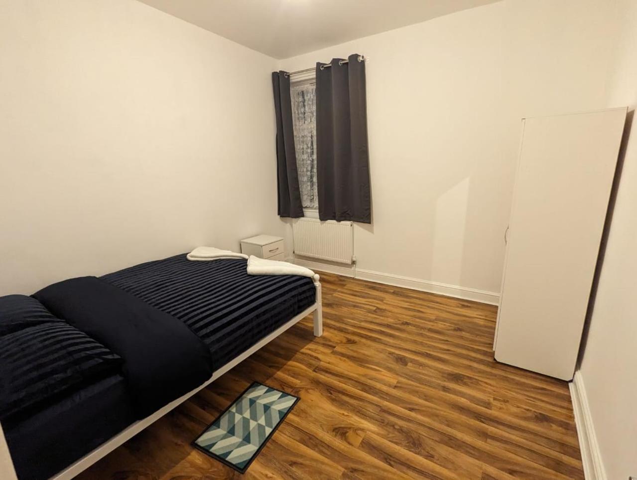 Privatunterkunft Rayan's Stratford *