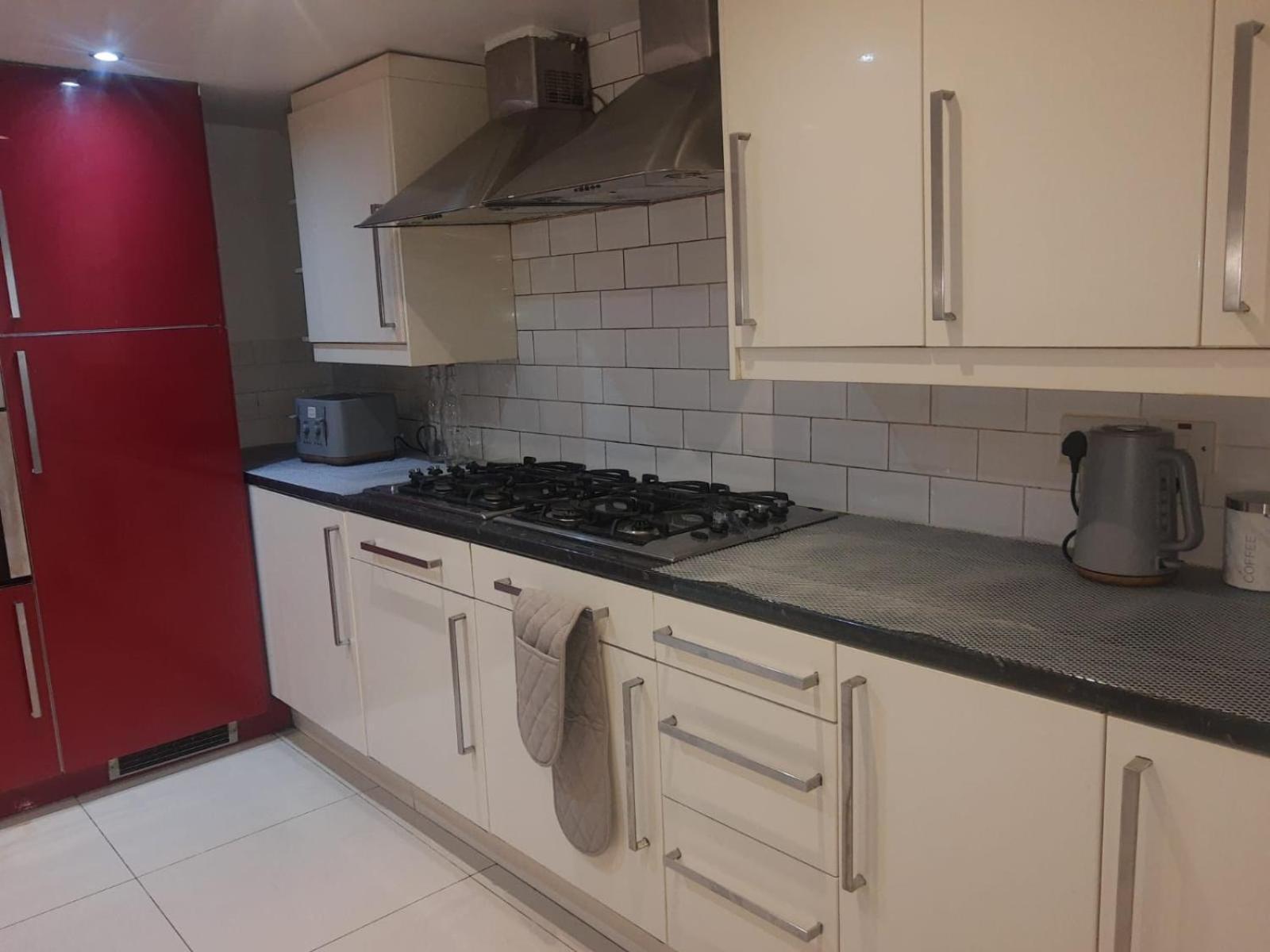 Rayan's Stratford * London