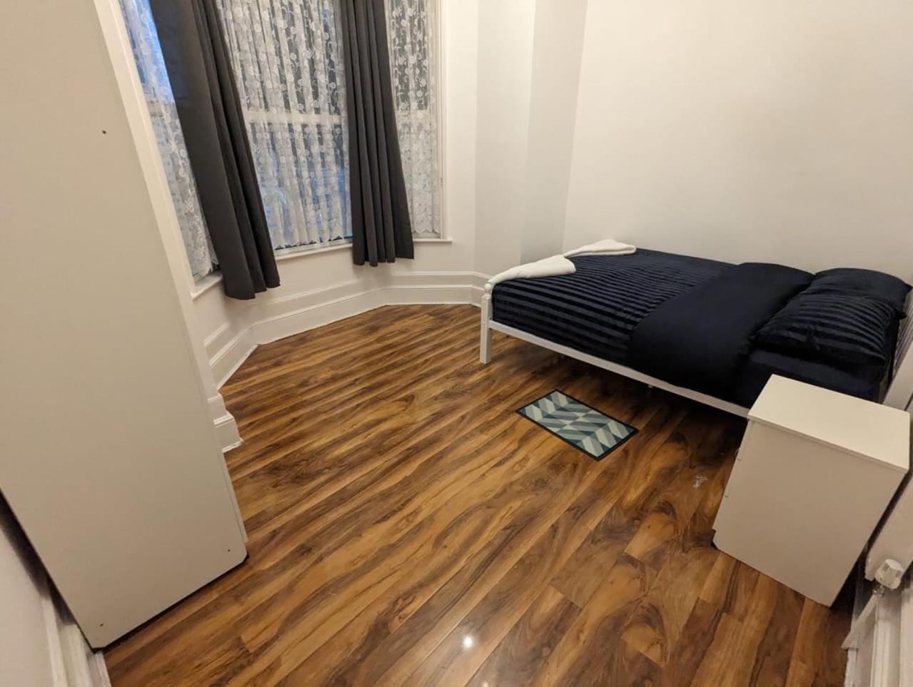 Privatunterkunft Rayan's Stratford London
