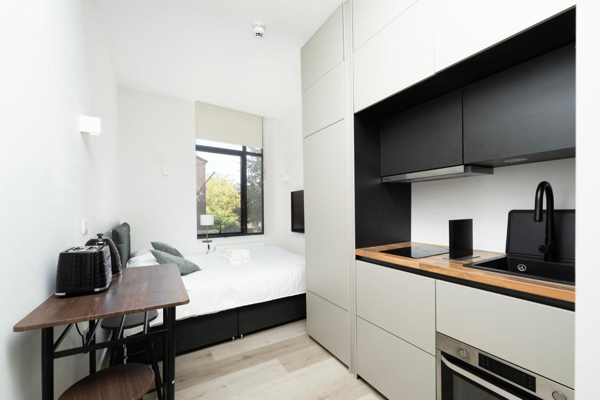 Modern Living At Antigallican In Apartamento