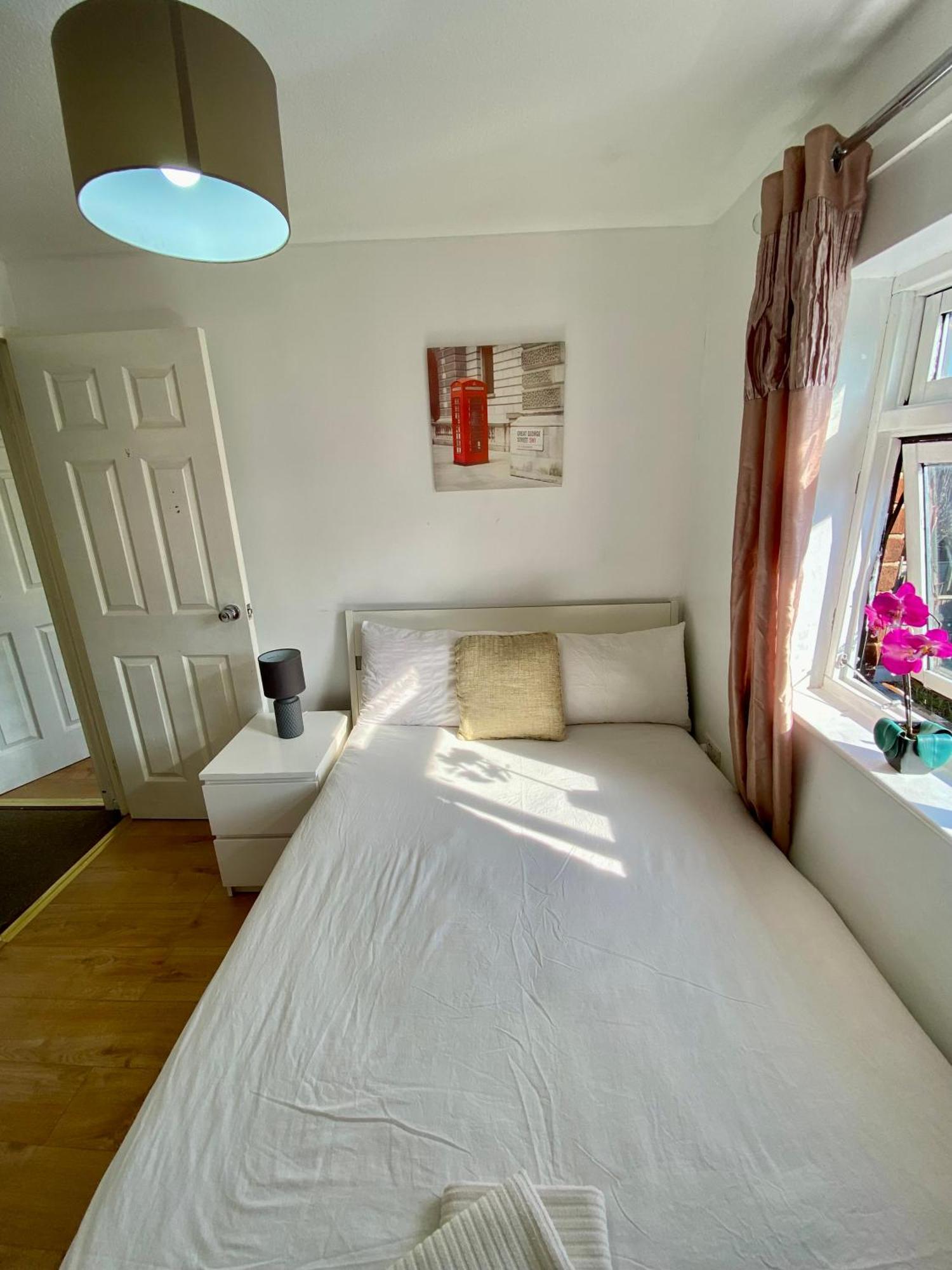 Apartamento Cosy 3 Bedroom House Near Stratford,olympic Park, E15 *