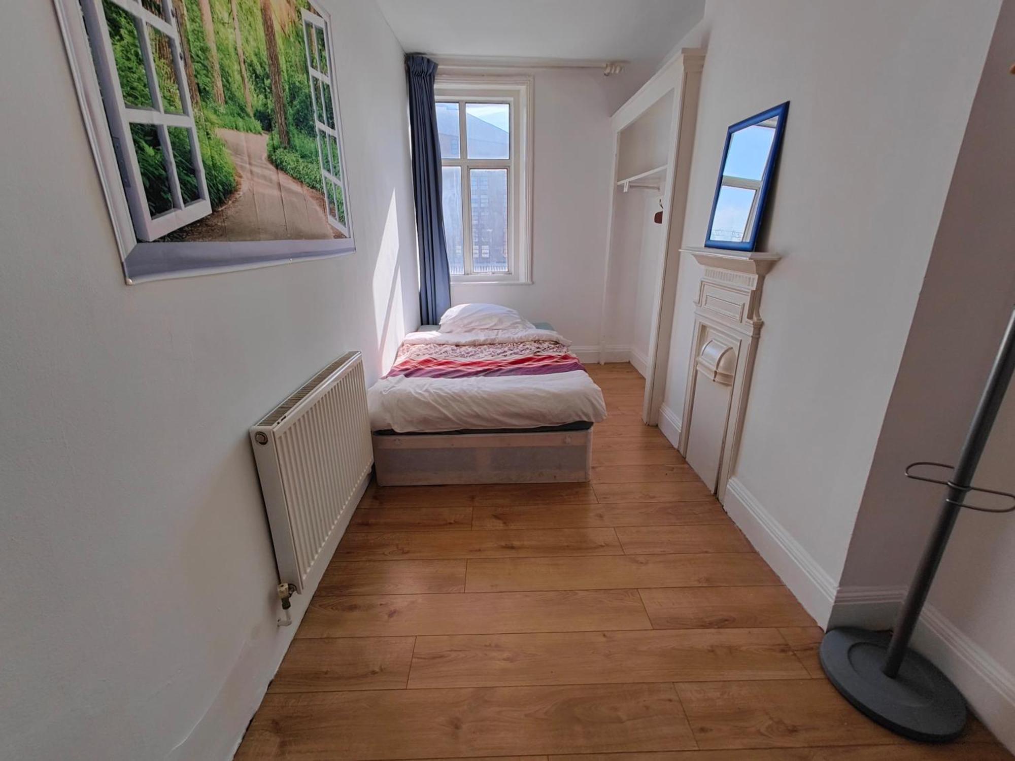 Large House In London's Trendiest Area Homestay London