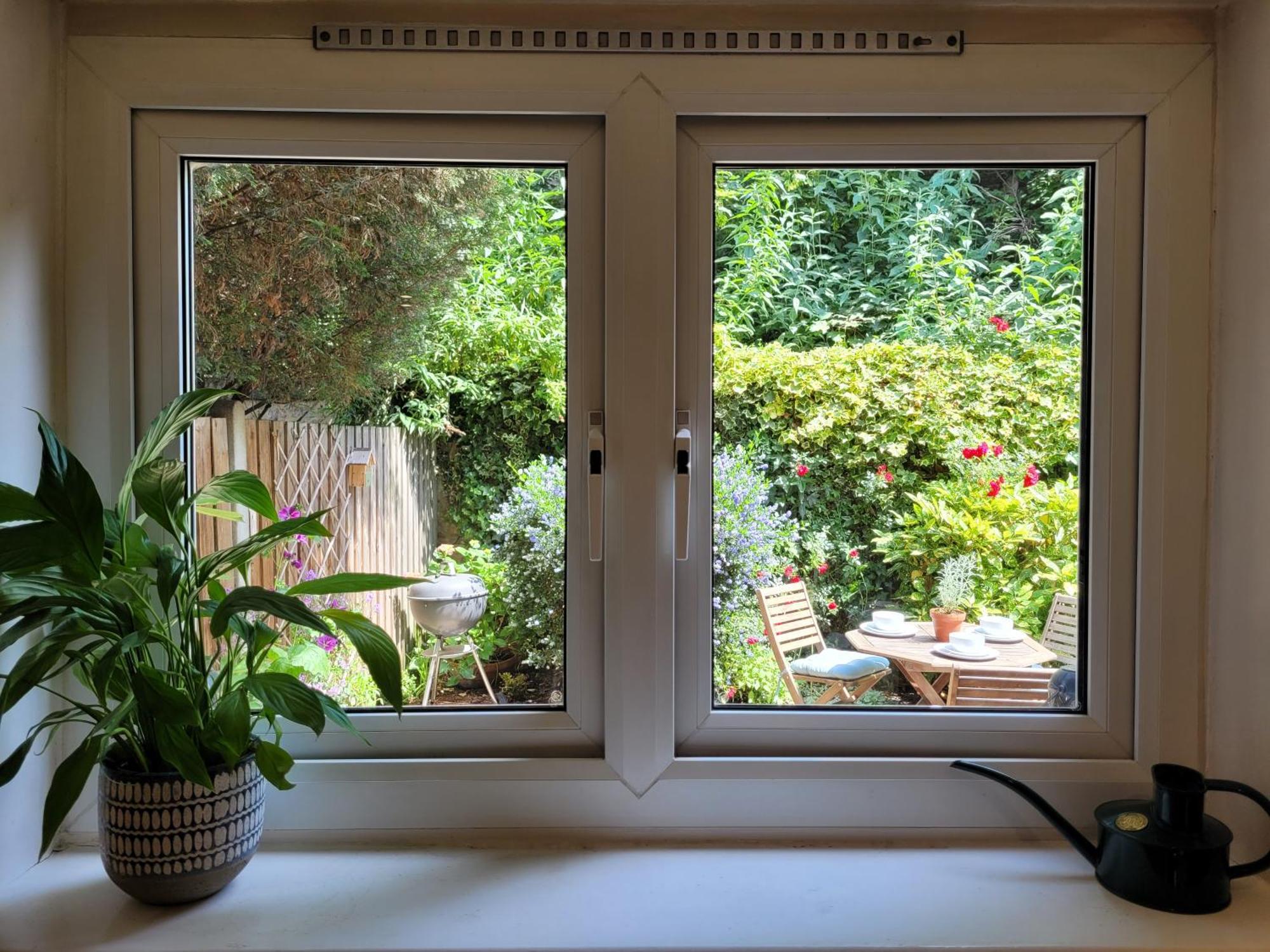 Lovely 1 Bed Flat With Private Garden And Easy Access To * London