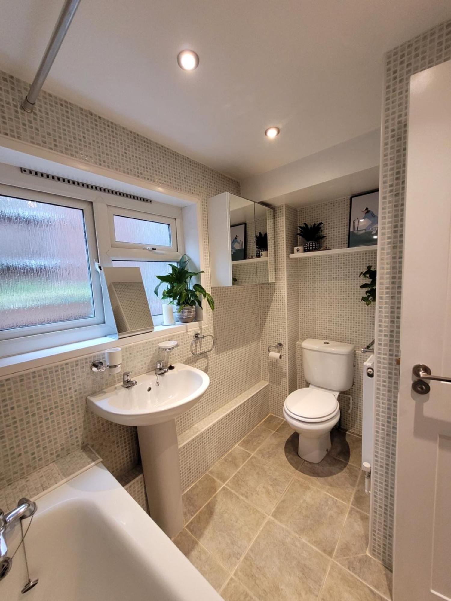 Apartment Lovely 1 Bed Flat With Private Garden And Easy Access To *