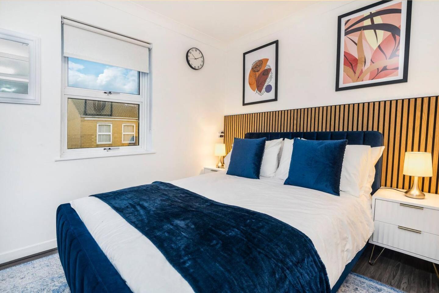 Pass The Keys Millfield Parkvilla 2bed Sleeps 6 W Garden London