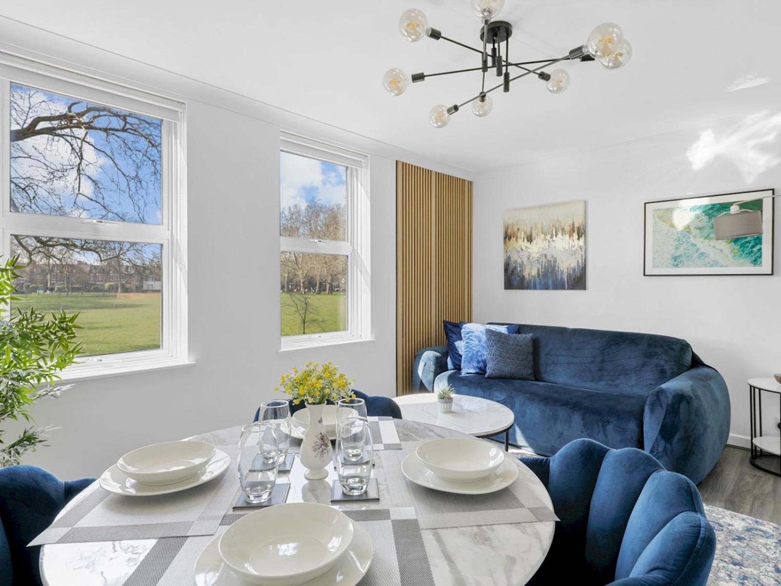 Pass The Keys Millfield Parkvilla 2bed Sleeps 6 W Garden London