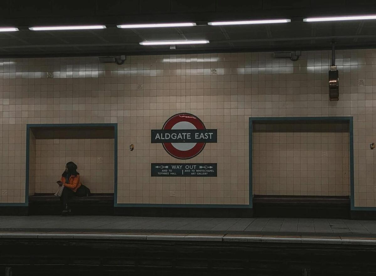 In Aldgate East 4 Apartment