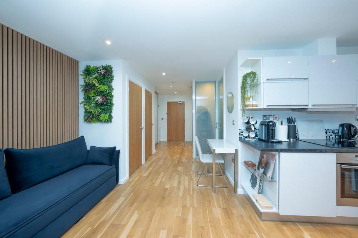 Floor Skyline 1 Bed