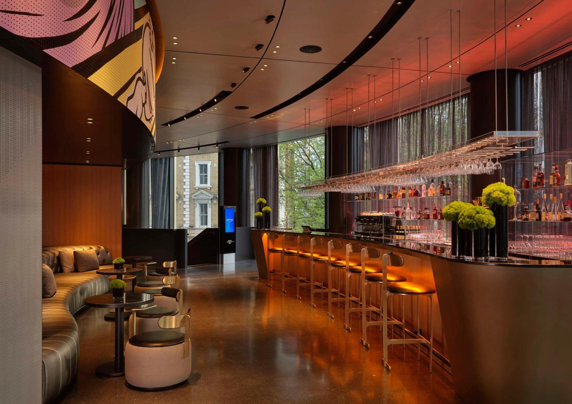 Hotel Art'otel Hoxton, Powered By Radisson 4*