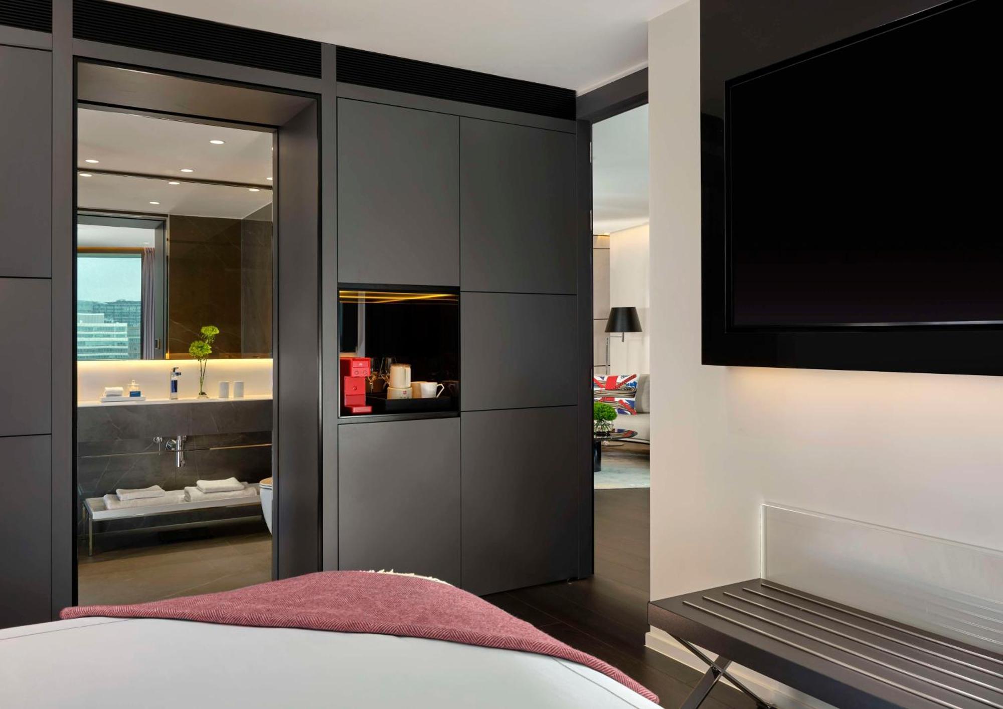 Art'otel Hoxton, Powered By Radisson 4* London
