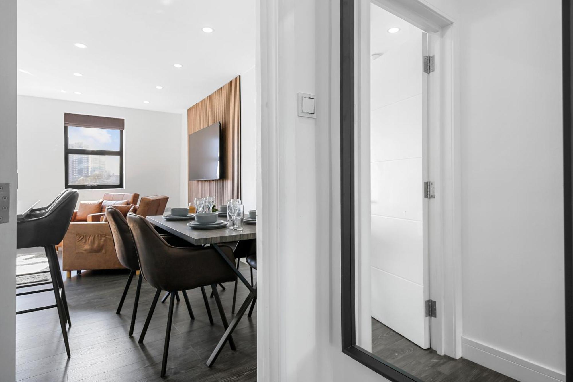 Skyline Tower Bridge Apartment *